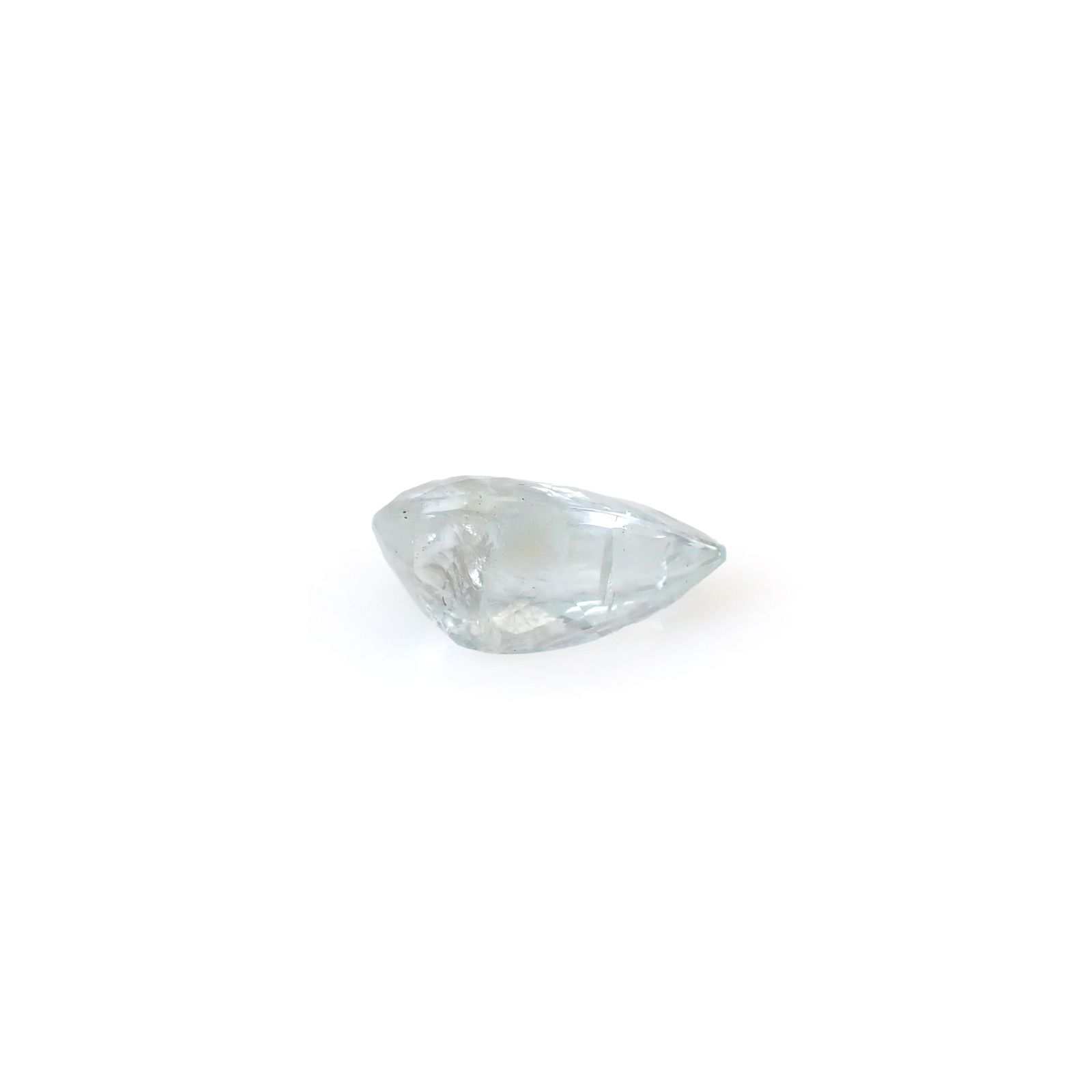 レインボーアクアマリン ブラジル産 6.53ct [250330144]16.4x9.6mm前後