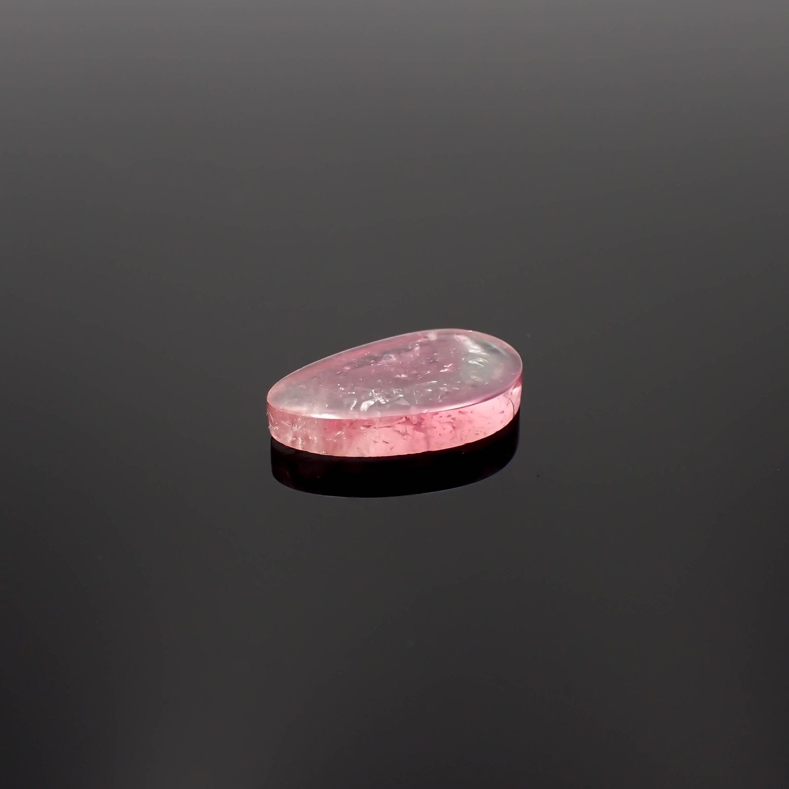 ピンクウォーターメロントルマリン 原石スライス コンゴ民主共和国産 4.11ct[230421486]14.9x8.8mm前後