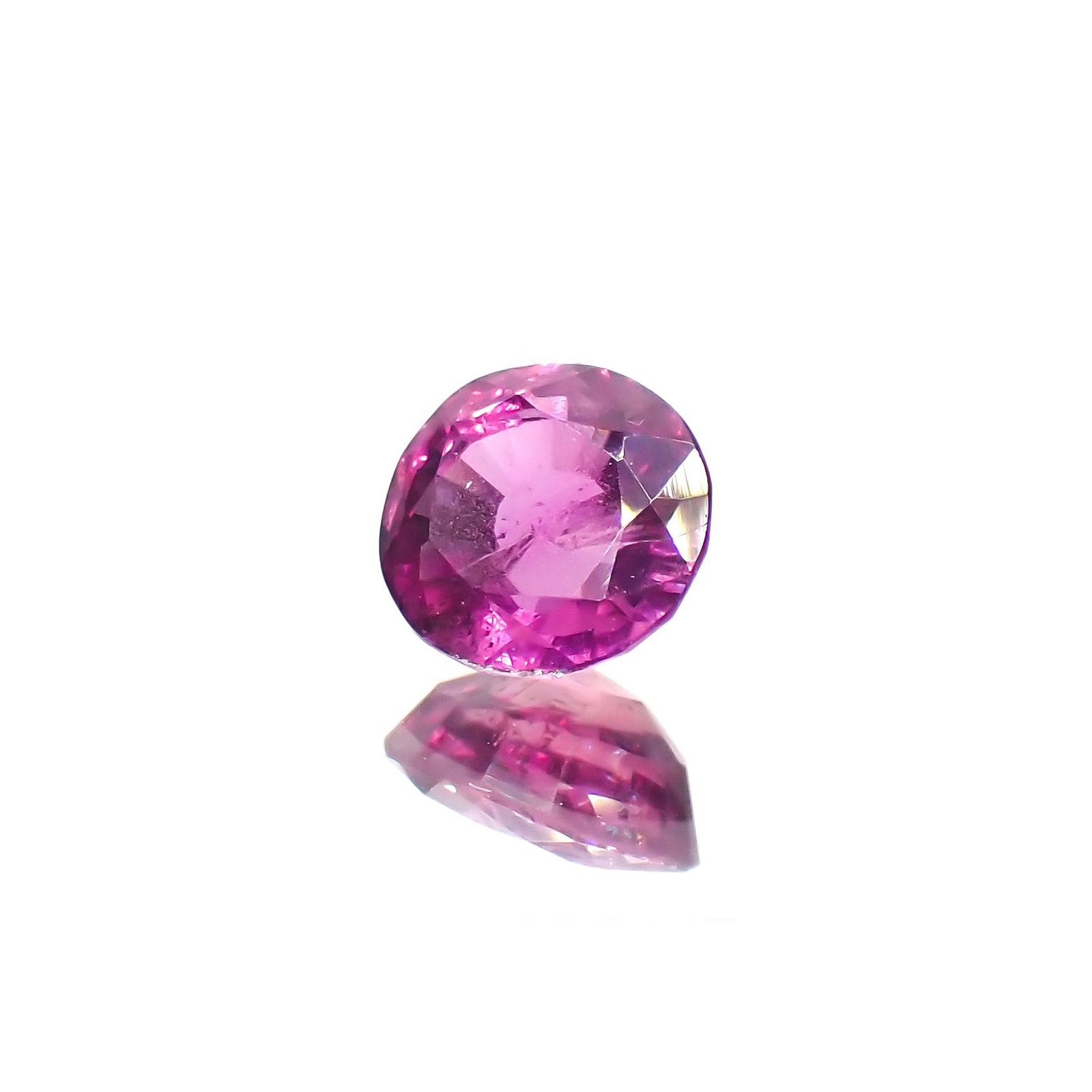 パープルサファイア パキスタン・カシミール産 0.86ct[230119875]5.6x5.2mm前後