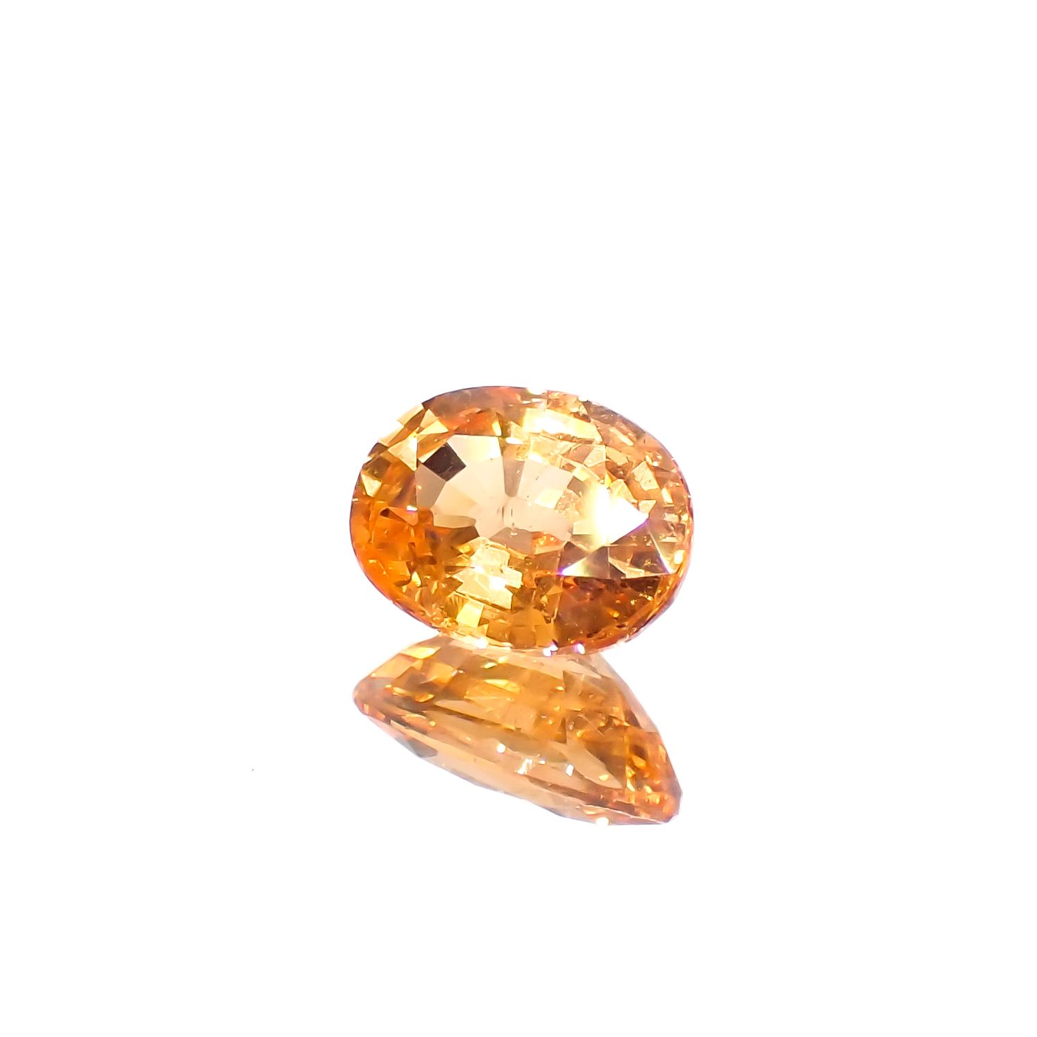 スペサルティンガーネット マンダリンオレンジカラー(宝石名ガーネット)ナイジェリア産 1.05ct 識別済[230923389]6.8x5mm前後