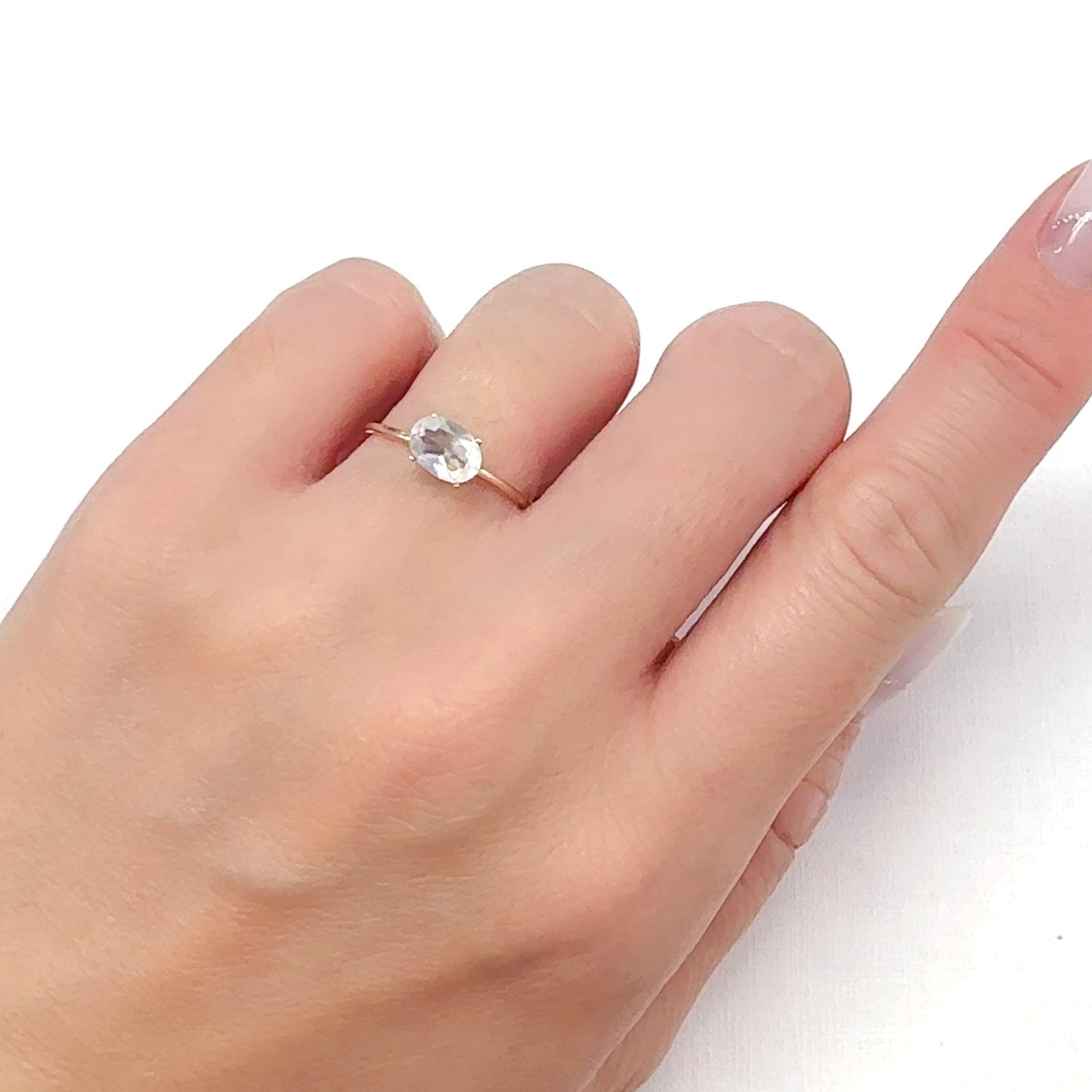 ムーンストーン(宝石名オーソクレース)インド/スリランカ産 0.67ct 識別済[240527735]7x5mm前後