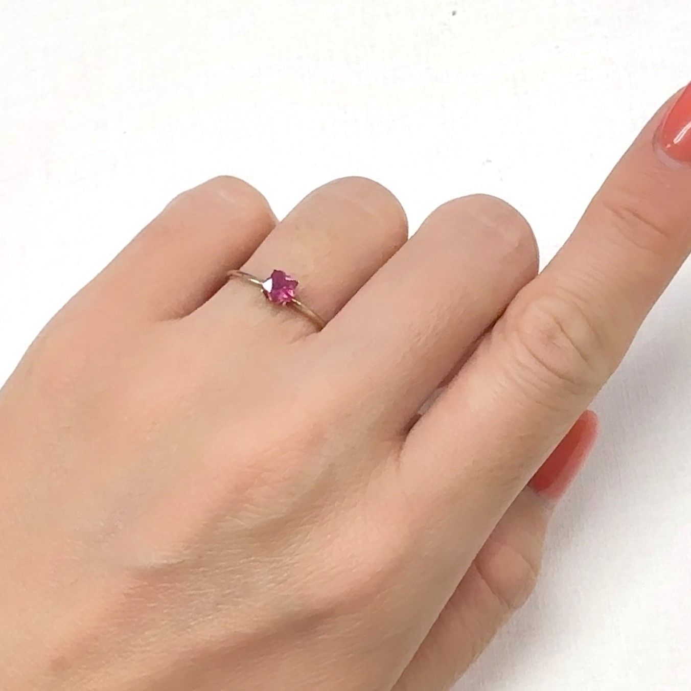 ◇カスタム・フラワーカット◇ファンシーカラーサファイア スリランカ/マダガスカル産 0.38ct[240929074]4.6x4.6mm前後