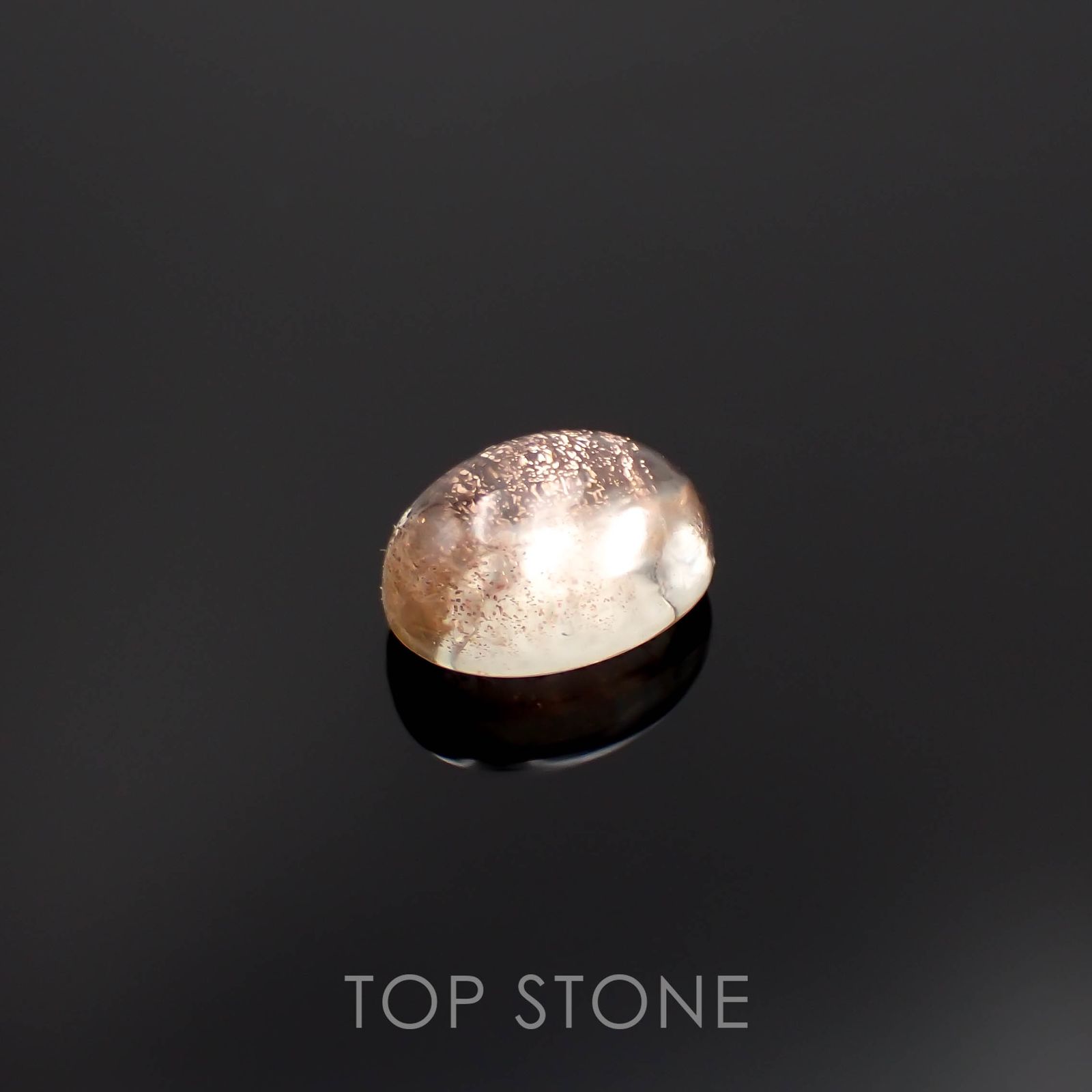 オレゴンサンストーン アメリカ・オレゴン州産 1.56ct[230120211]8.1x6.2mm前後