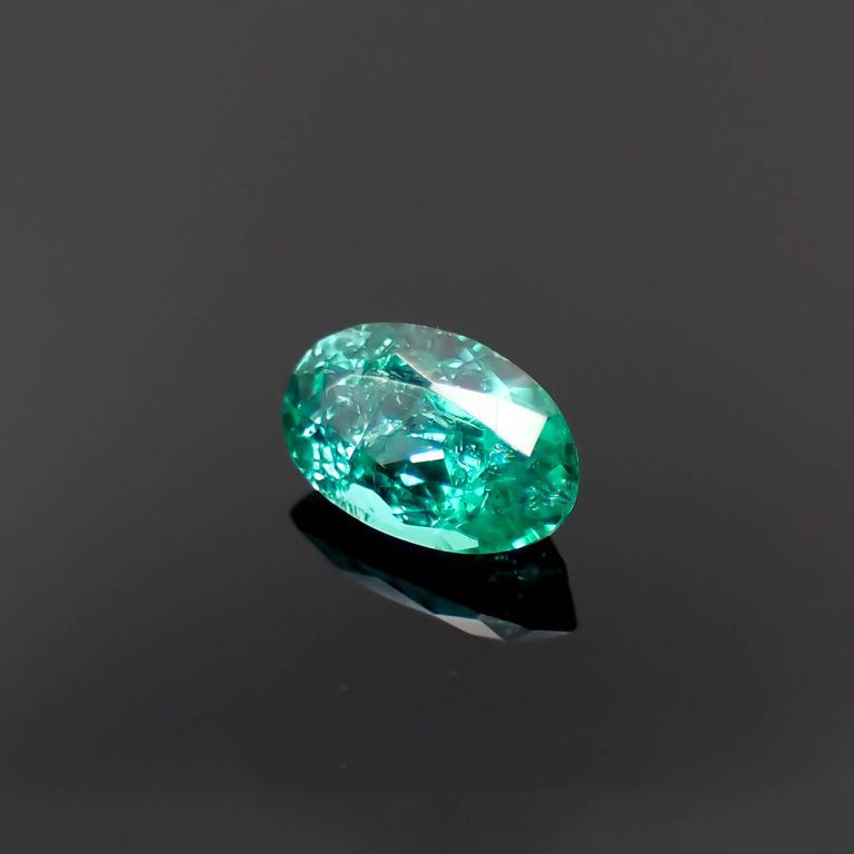 パライバトルマリン(宝石名トルマリン/別名パライバ・トルマリン)ブラジル・キントス鉱山産 0.396ct ソ付(宝貴協)・GIA鑑付[221018749]5.8x3.6mm前後
