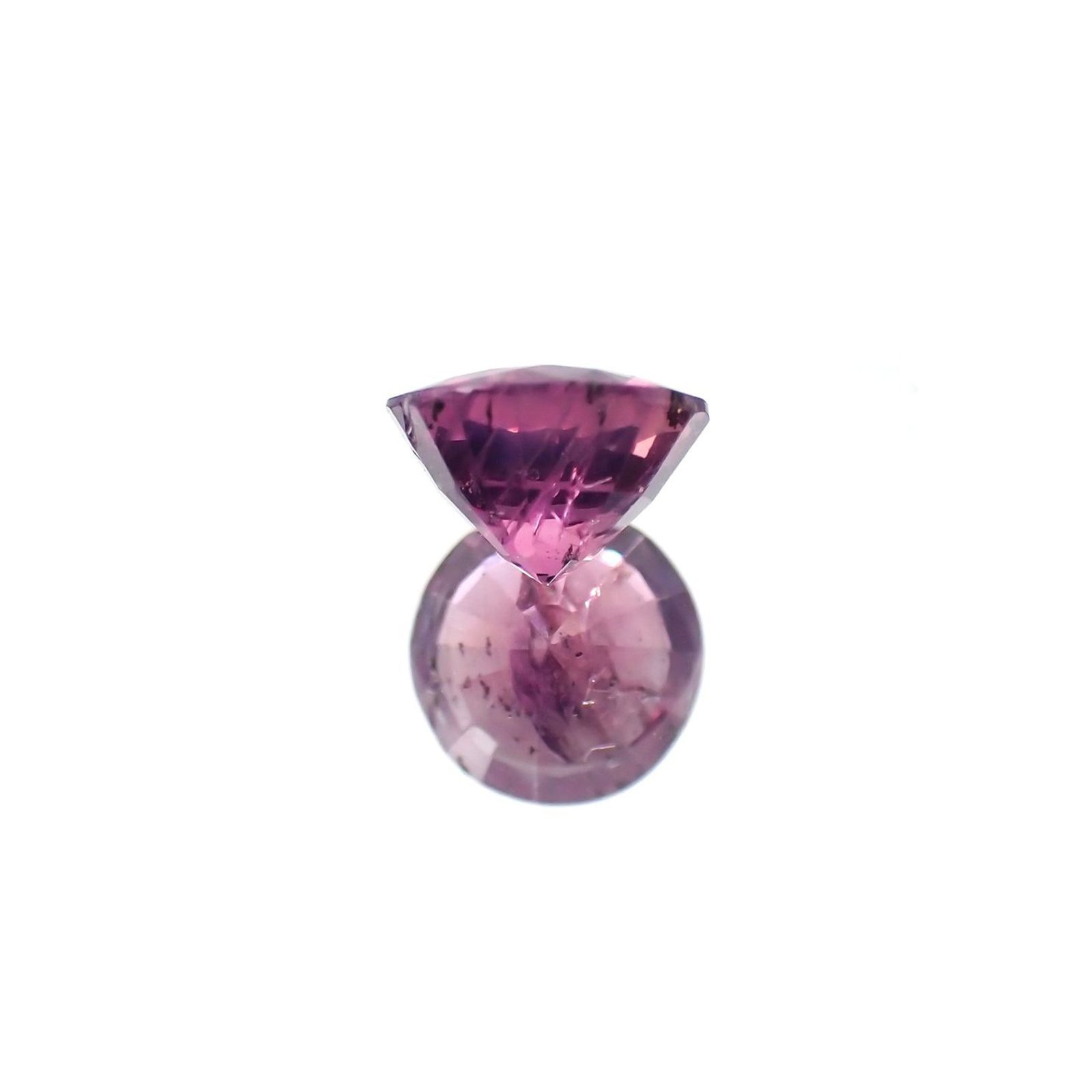 パープルサファイア(宝石名パープル・サファイア)パキスタン・カシミール地方産 1.166ct ソ付(彩珠)[231124085]6.3x6.3mm前後