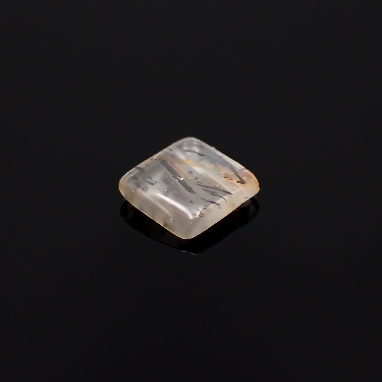 レインボーラティスサンストーン オーストラリア産 0.29ct[230321089]4.5x4.3mm前後