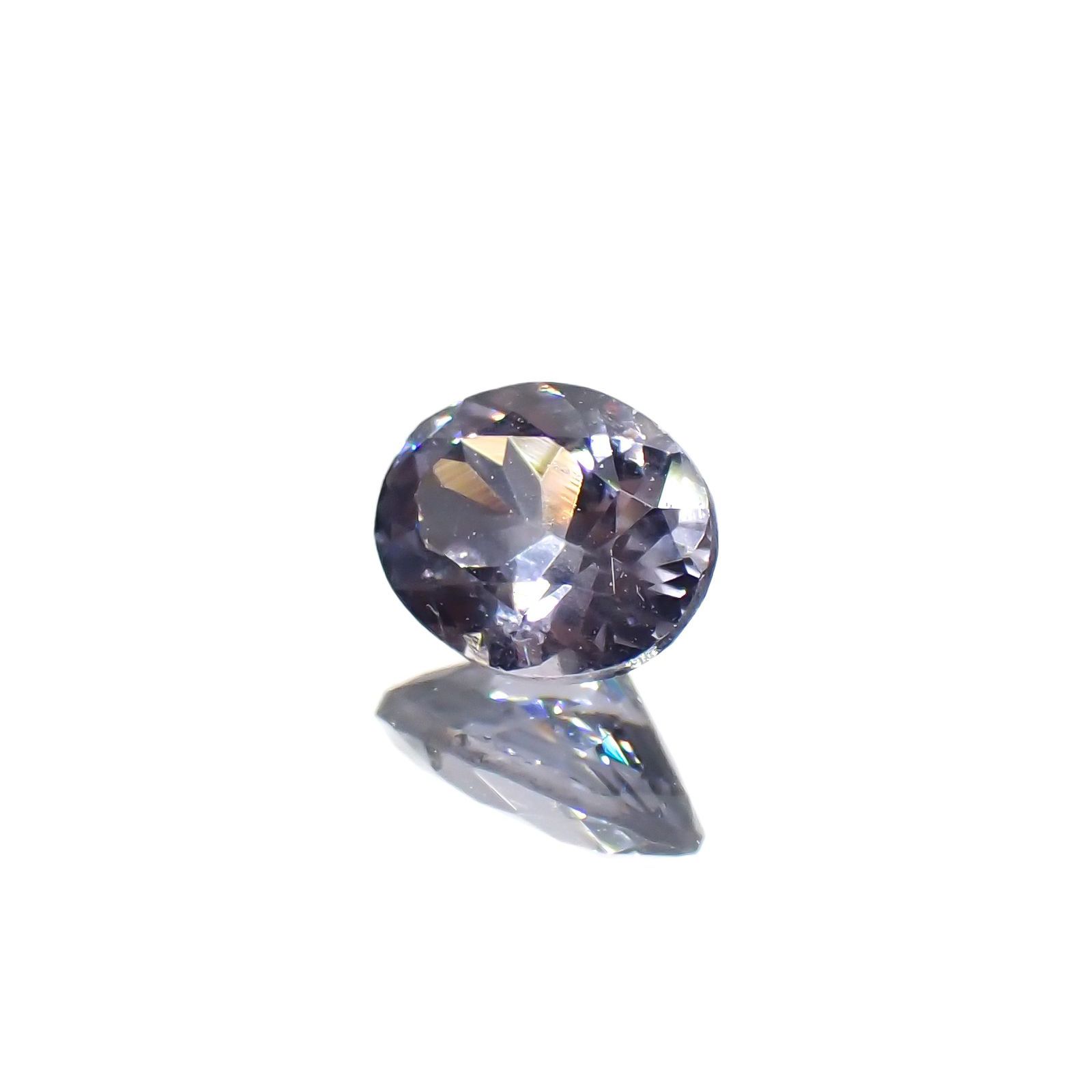 バイオレットスピネル(宝石名スピネル)ビルマ/マダガスカル産 0.38ct 識別済[250220649]4.9x3.9mm前後