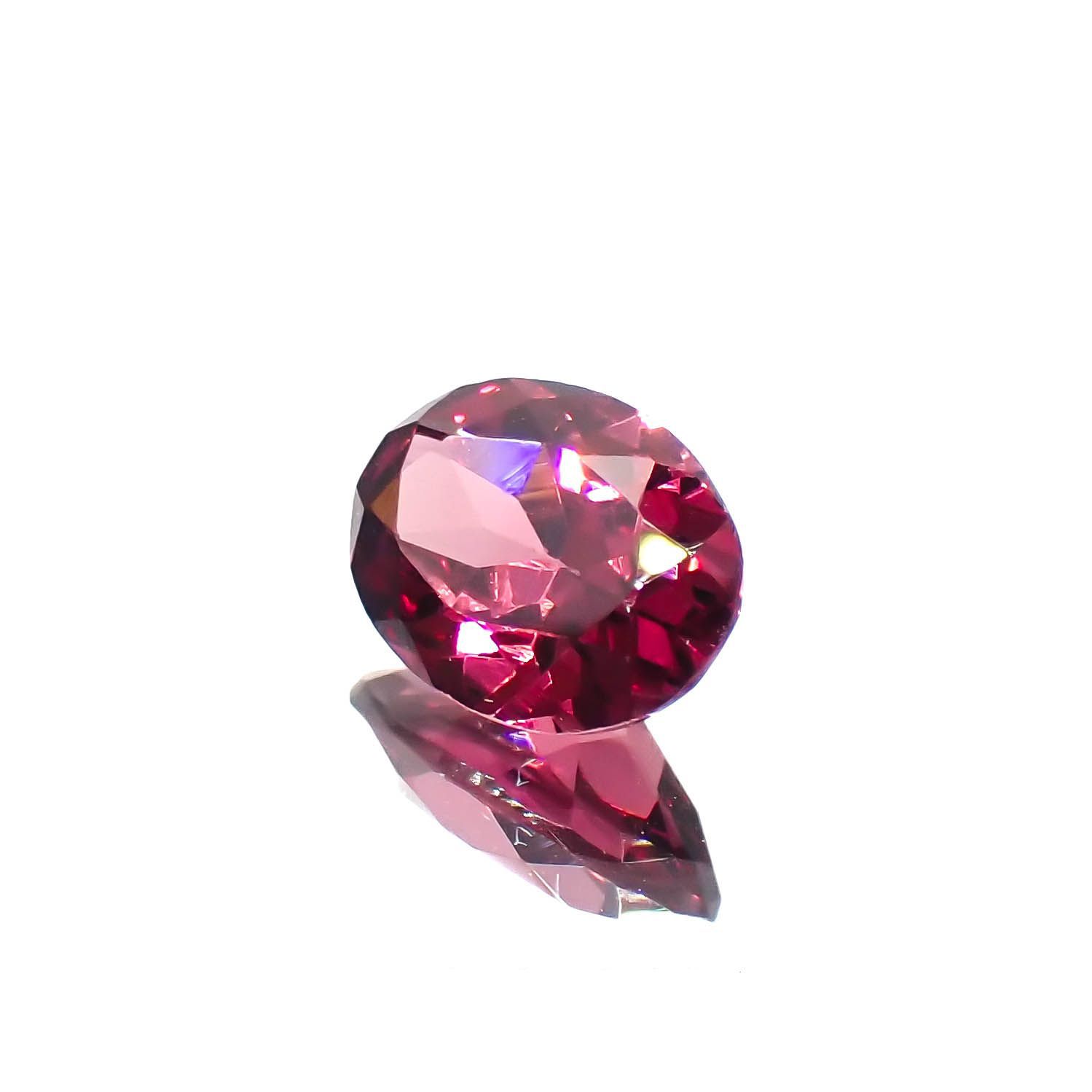 ロードライトガーネット(宝石名ロードライト・ガーネット)ブラジル産 0.92ct 識別済[221219568]7x5.1mm前後