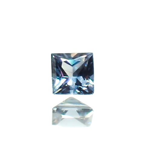 ◇プリンセスカット◇カラーチェンジガーネット アレキタイプ マダガスカル・ベキリー産 0.098ct[230522185]2.4x2.4mm前後