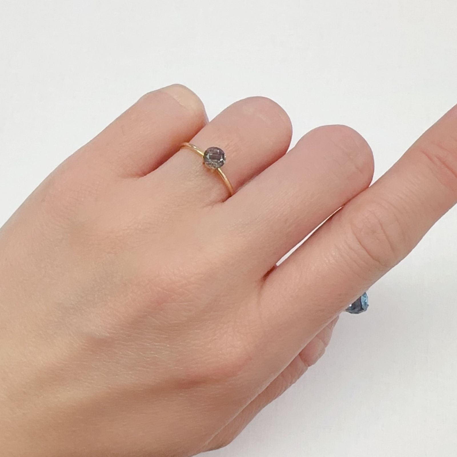 レインボースキャポライト ブラジル産 0.43ct[240326860]4.9x4.9mm前後
