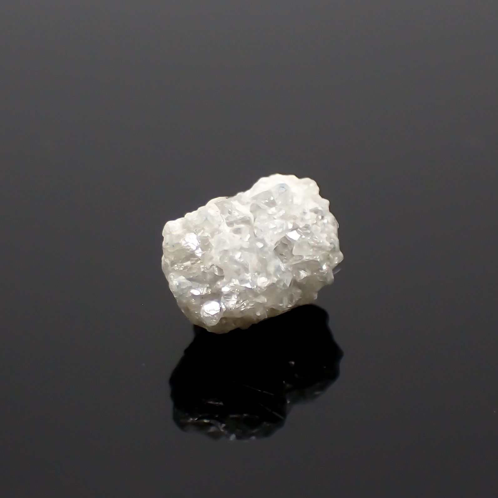 ダイヤモンド 原石 3.71ct[230923340]9.5x7.4mm前後