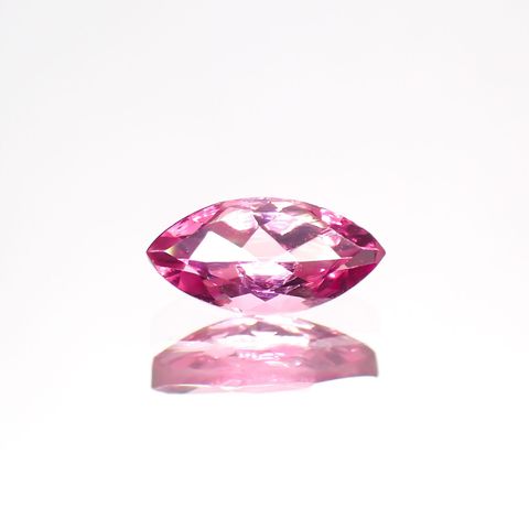 ホットピンクスピネル(宝石名ピンク・スピネル)タンザニア産 0.45ct 識別済[230823038]7.2x3.5mm前後