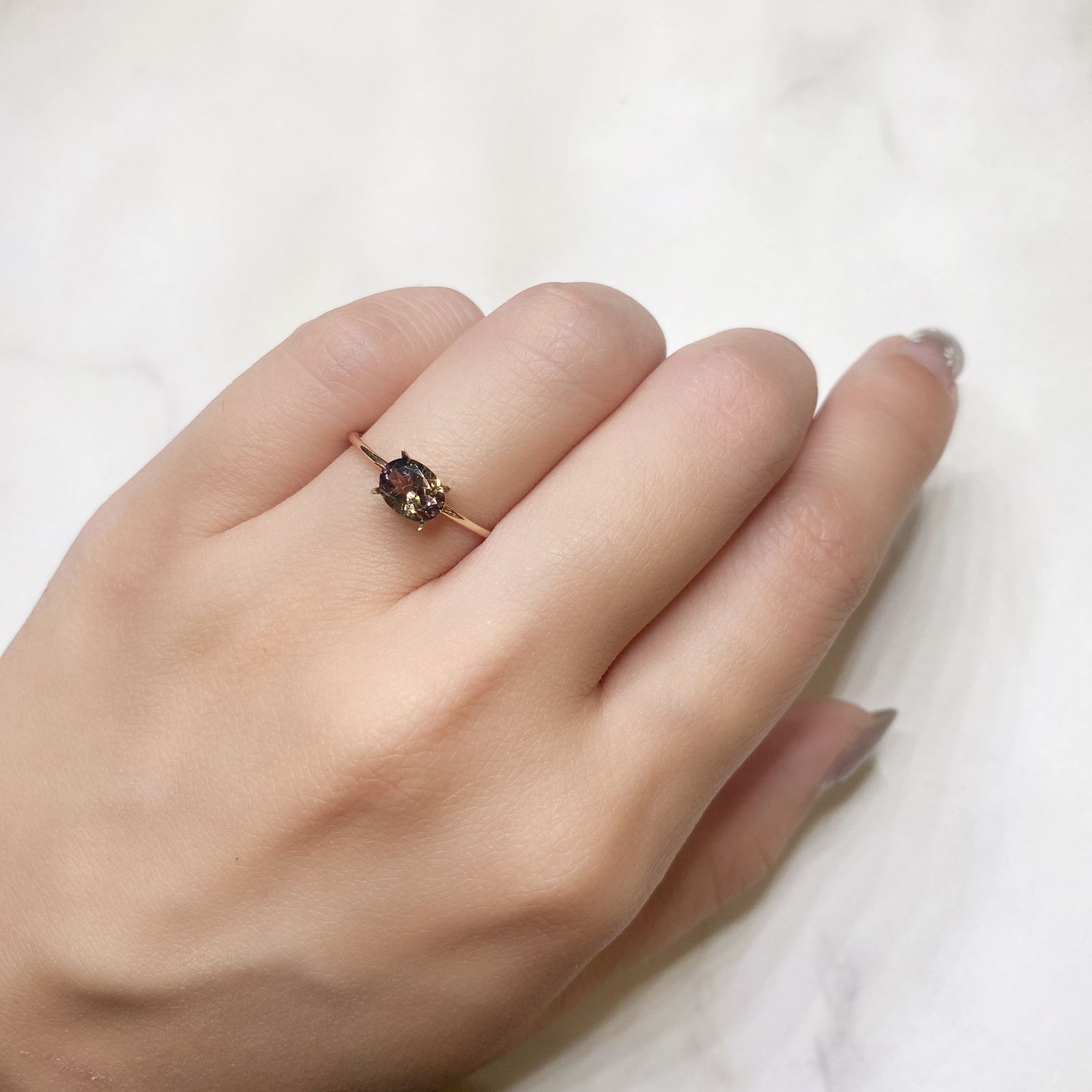 パーティカラートルマリン(宝石名パーティカラード・トルマリン) ブラジル/アフリカ産 0.72ct 識別済[211013572]6.8×5.1mm前後