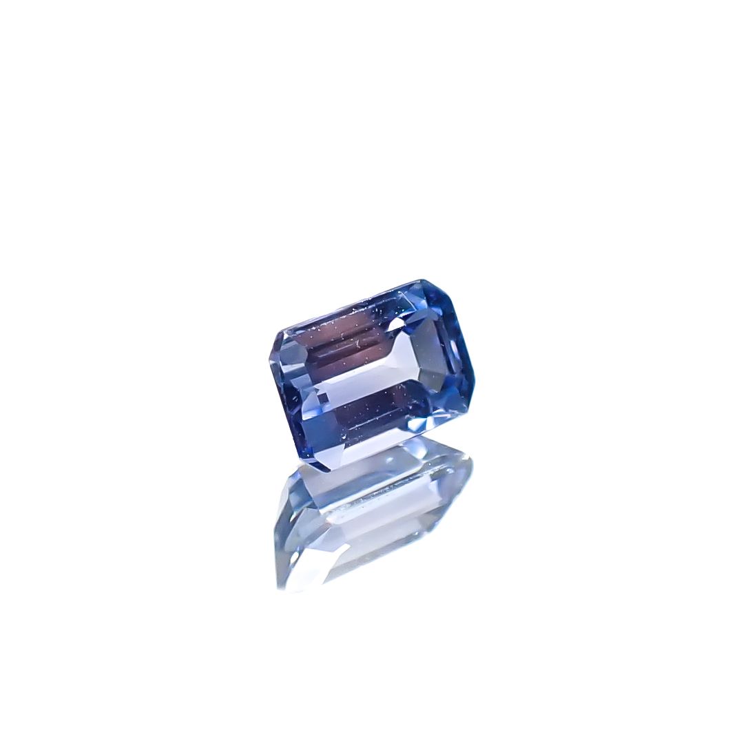 アイスブルーサファイア スリランカ産 0.35ct [241229590]4.5x3mm前後