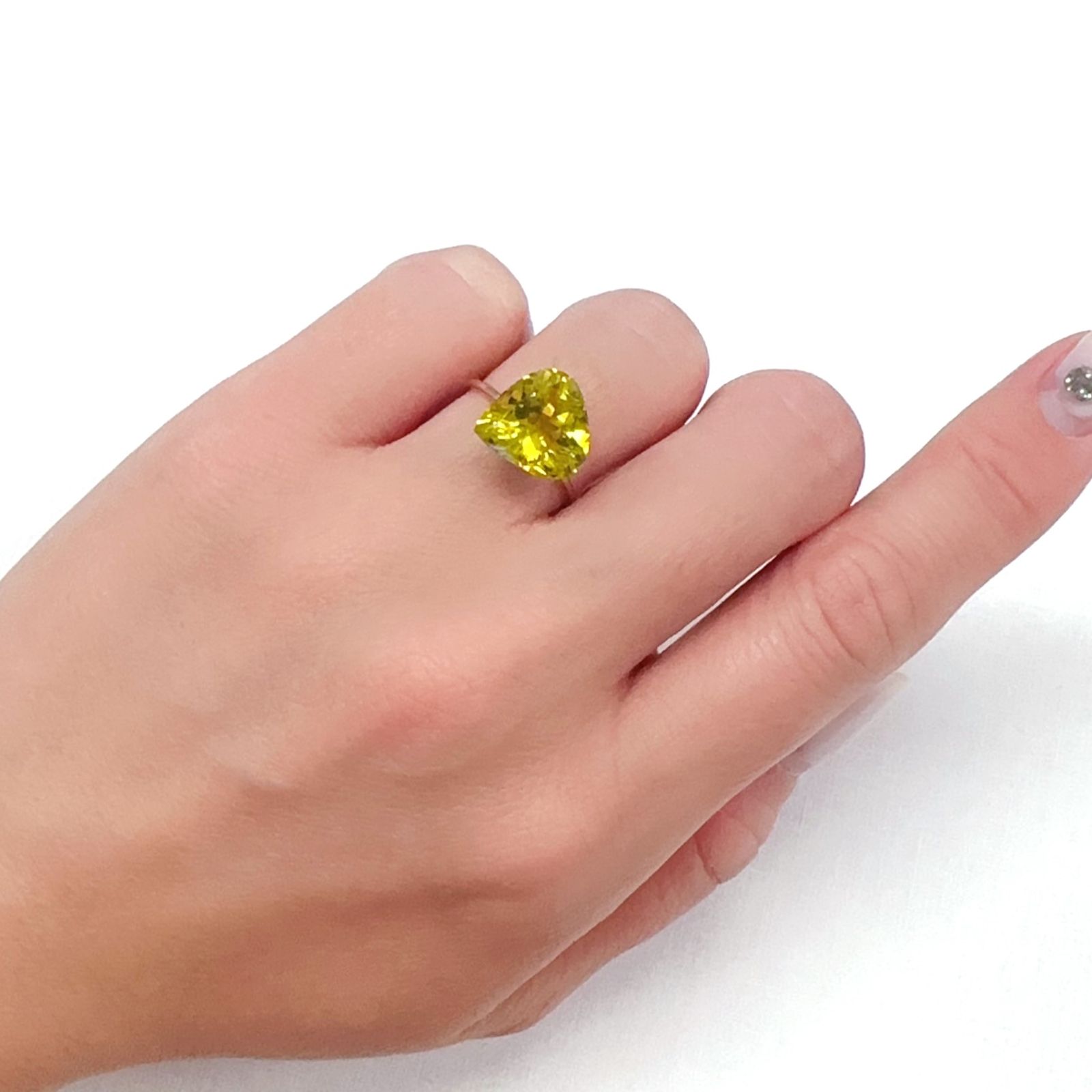 カナリートルマリン ザンビア産 4.80ct[231224527]11.7x11.3mm前後
