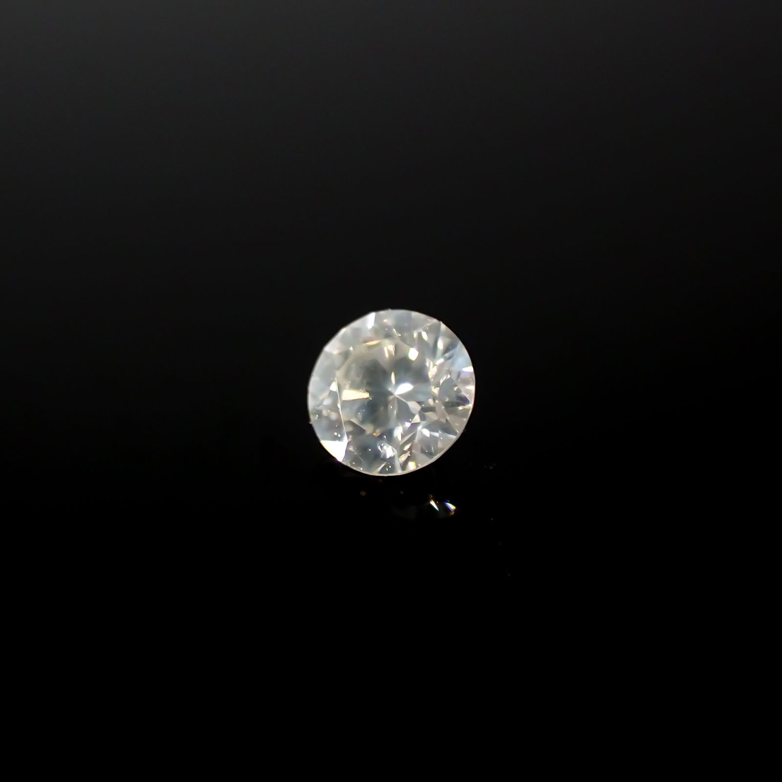 シルキーダイヤモンド SI-VS 0.094ct[240326614]2.7x2.7mm前後