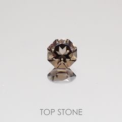 <ランダムセレクト1個販売> ◇オクタゴンカット◇スモーキークォーツSA(宝石名スモーキー・クォーツ) ブラジル産 0.49ct前後 識別済[210310165]5.1×5.1mm前後