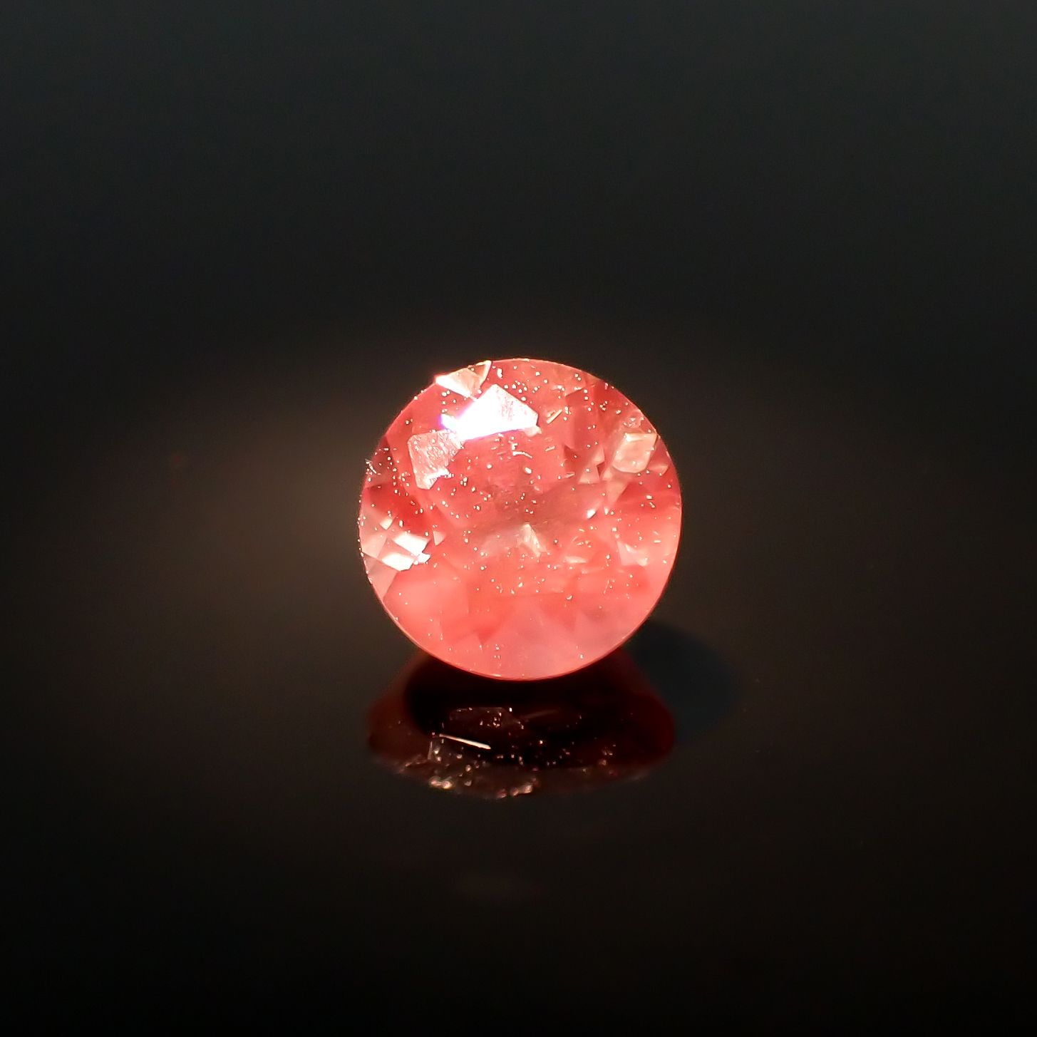 カラーチェンジアンデシン モンゴル産 0.45ct[230421465]4.8x4.8mm前後