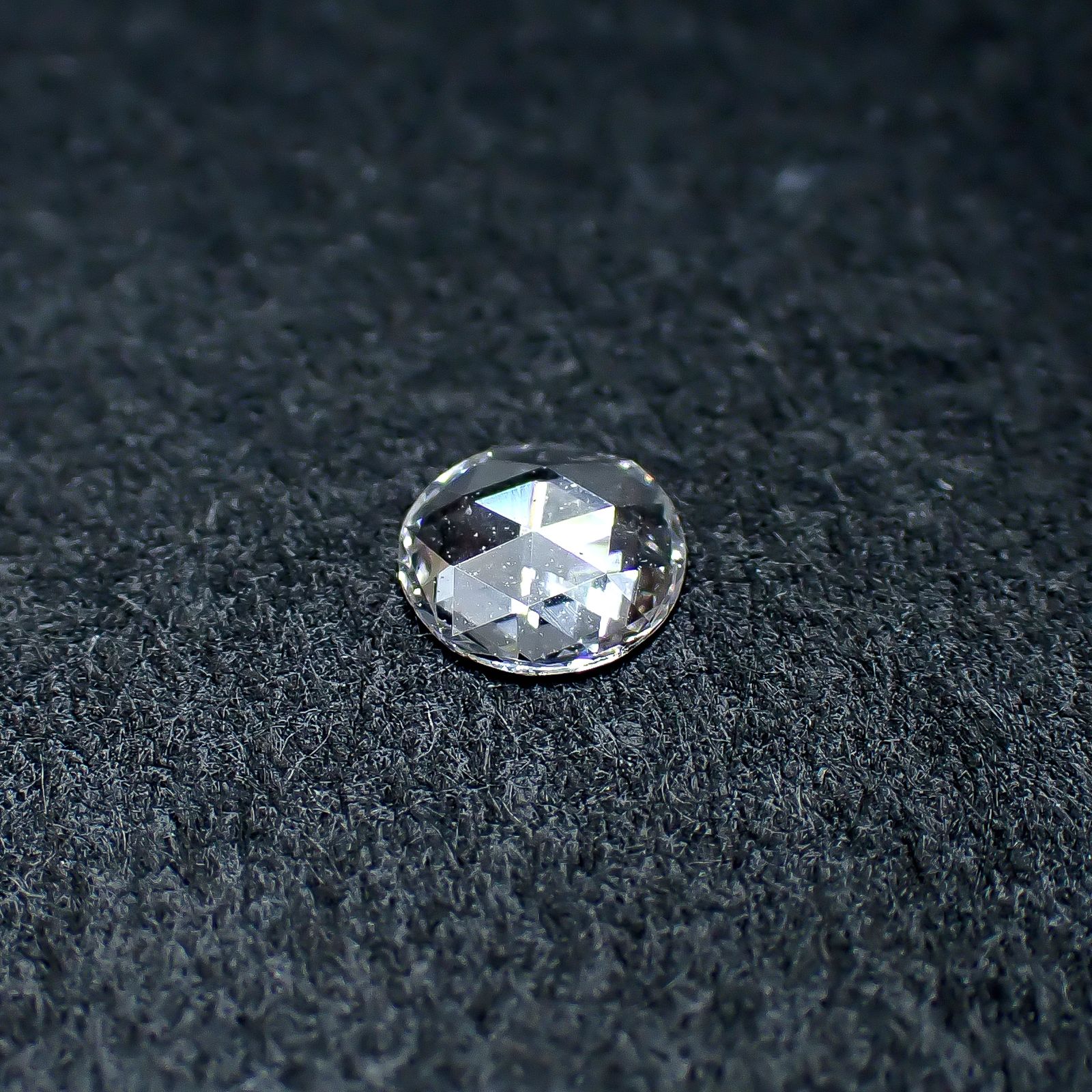 ◇ローズカット◇ダイヤモンド SI-VS | D-G 南アフリカ産 0.053ct / 3x3mm前後 [260932909]
