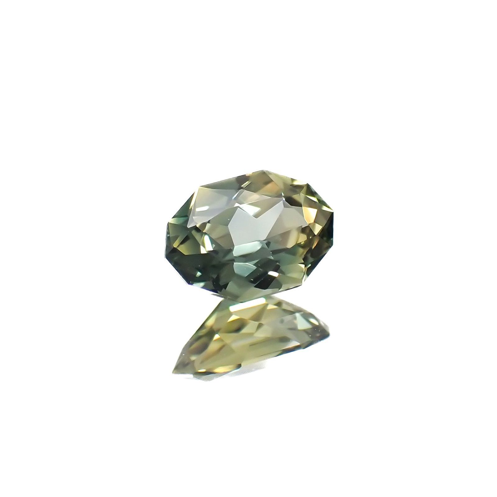 ◇カスタムカット◇バイカラーサファイア オーストラリア産 0.60ct / 6.3x4.4mm前後 [220817498]