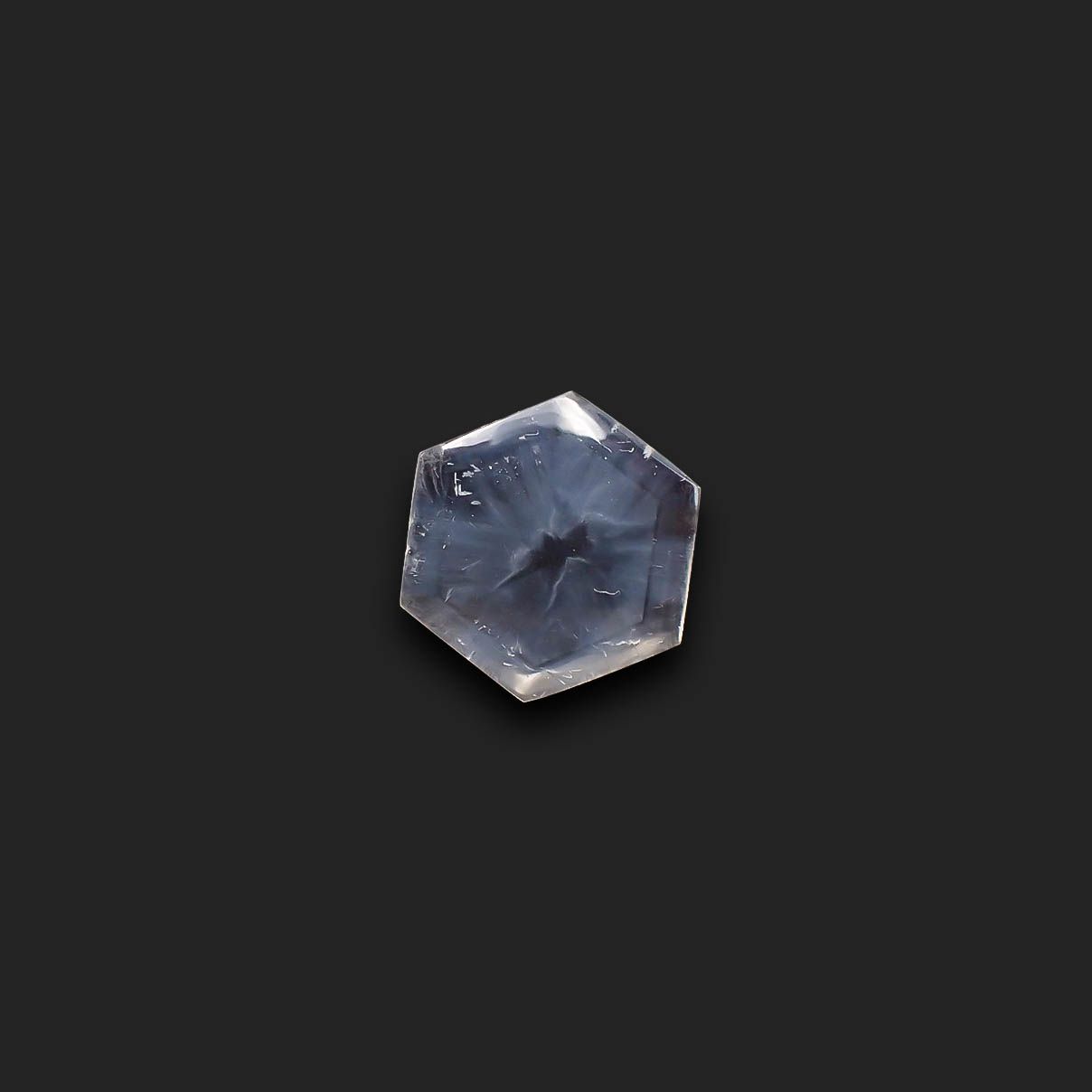 トラピッチェクォーツ 偏光板2枚付き コロンビア・ボヤカ産 25.34ct[230521964]22.3x21.7mm前後