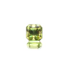 スフェーン(宝石名スフェーン) マダガスカル産 0.53ct 識別済[210712014]4.2×4.2mm前後