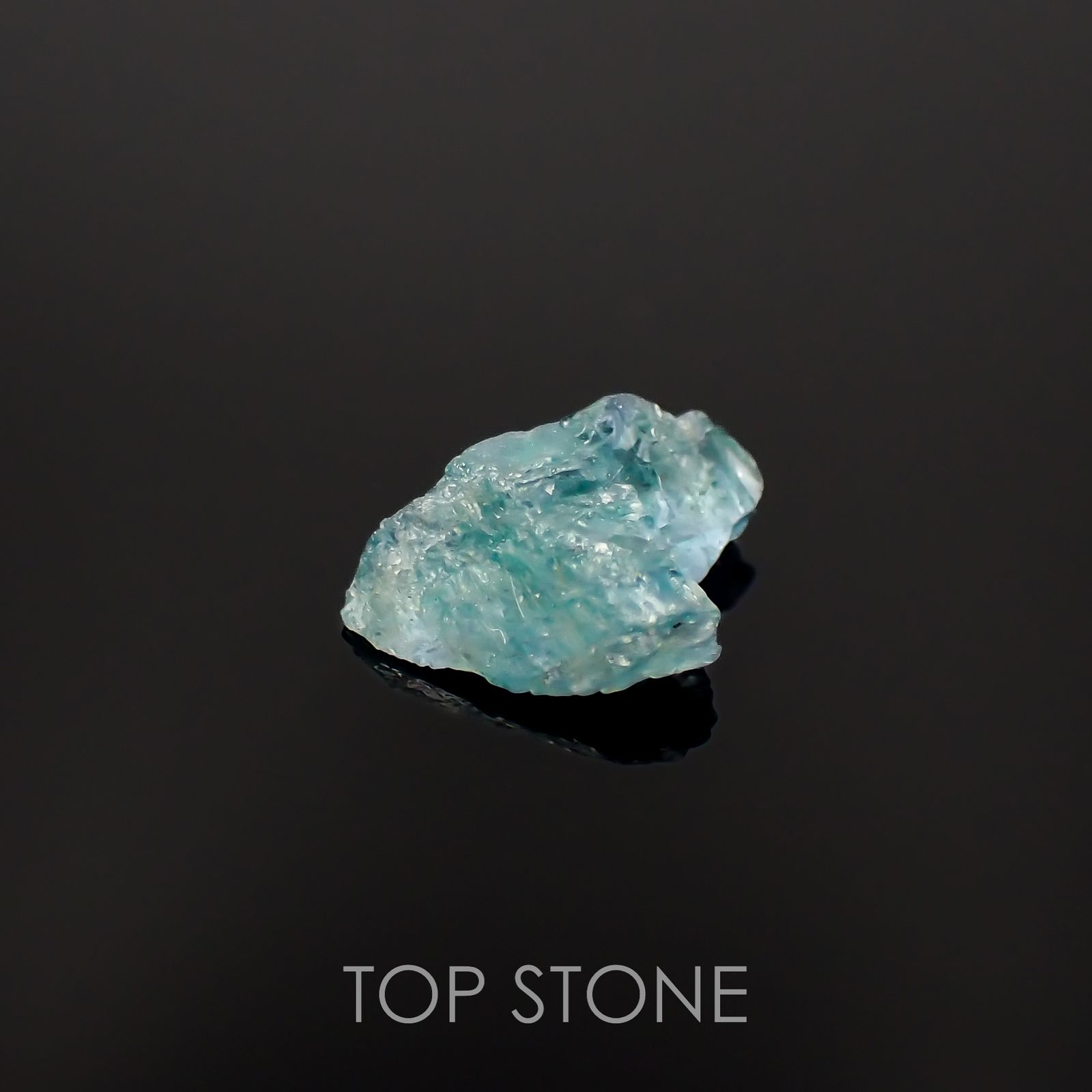 ブルーコーネルピン 原石 タンザニア産 1.81ct[221219263]1.9x7.6mm前後