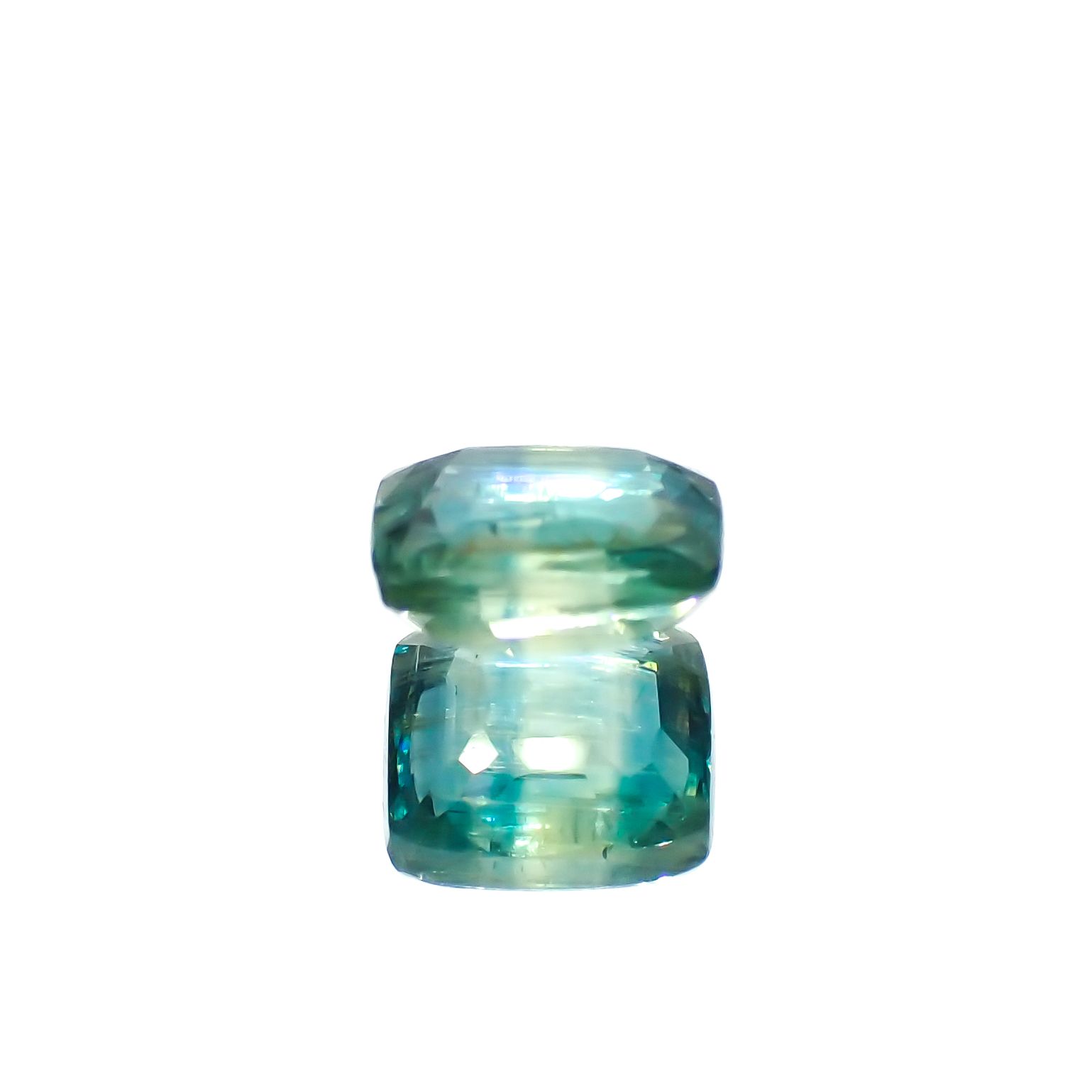 バイカラーカイヤナイト(宝石名カイヤナイト)ネパール産 2.53ct 識別済[240326693]7.8x7.2mm前後