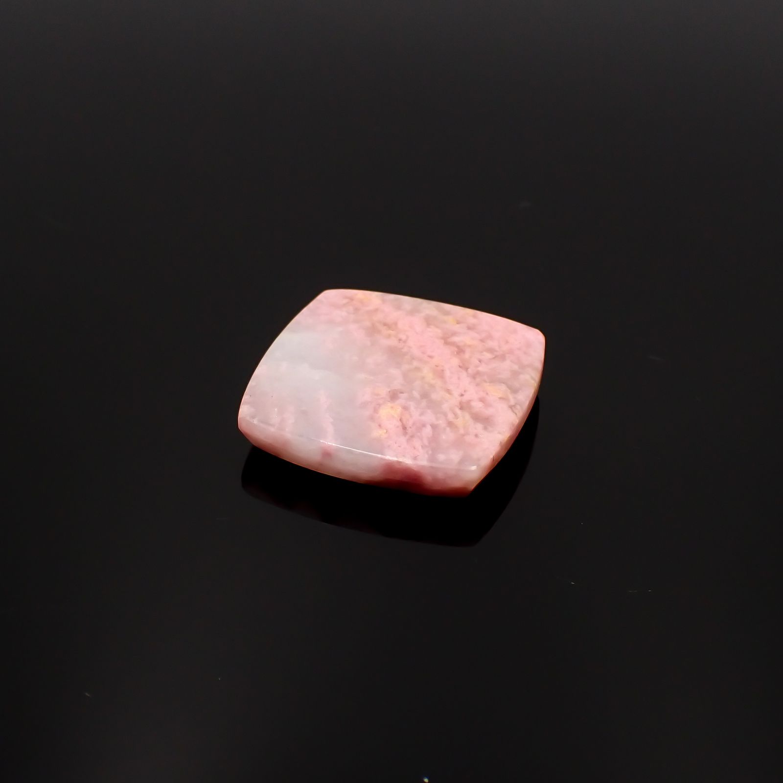 ピンクパッションクォーツ イタリア産 20.90ct[230421556]20.7x20.6mm前後