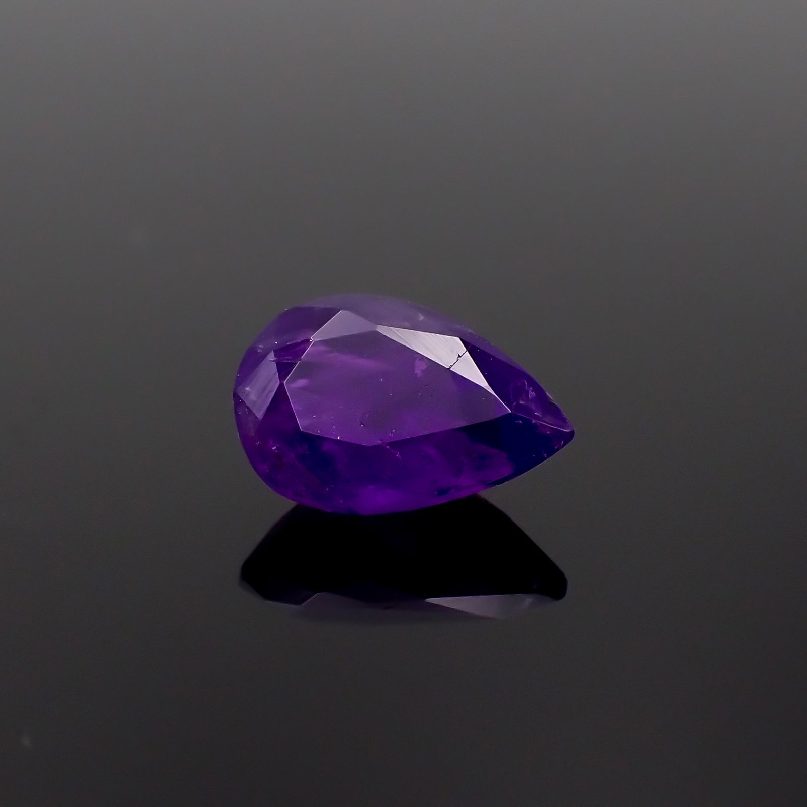 ハックマナイト(宝石名ハックマナイト)アフガニスタン産 0.86ct [230923361]8.4x5.7mm前後