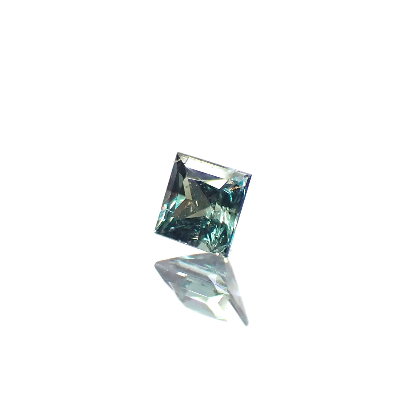 ◇プリンセスカット◇アレキサンドライト ブラジル産/EmeraldMains社製 0.096ct[240527595]2.5x2.5mm前後