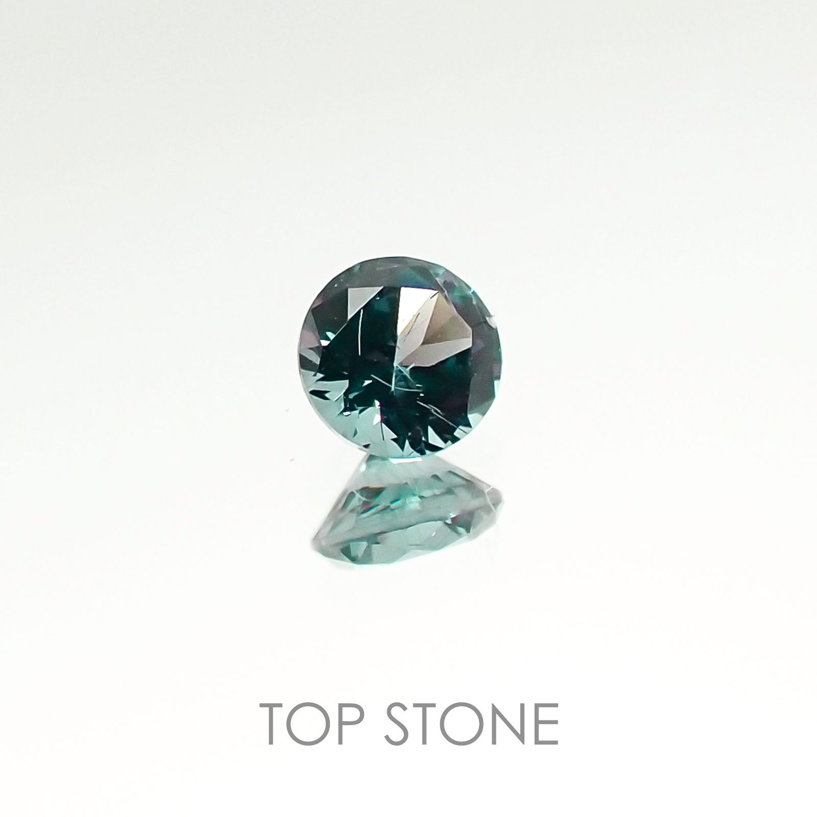 カラーチェンジガーネット(アレキタイプ) マダガスカル・ベキリー産 ルース 0.176ct[20106625]3.3×3.3mm前後
