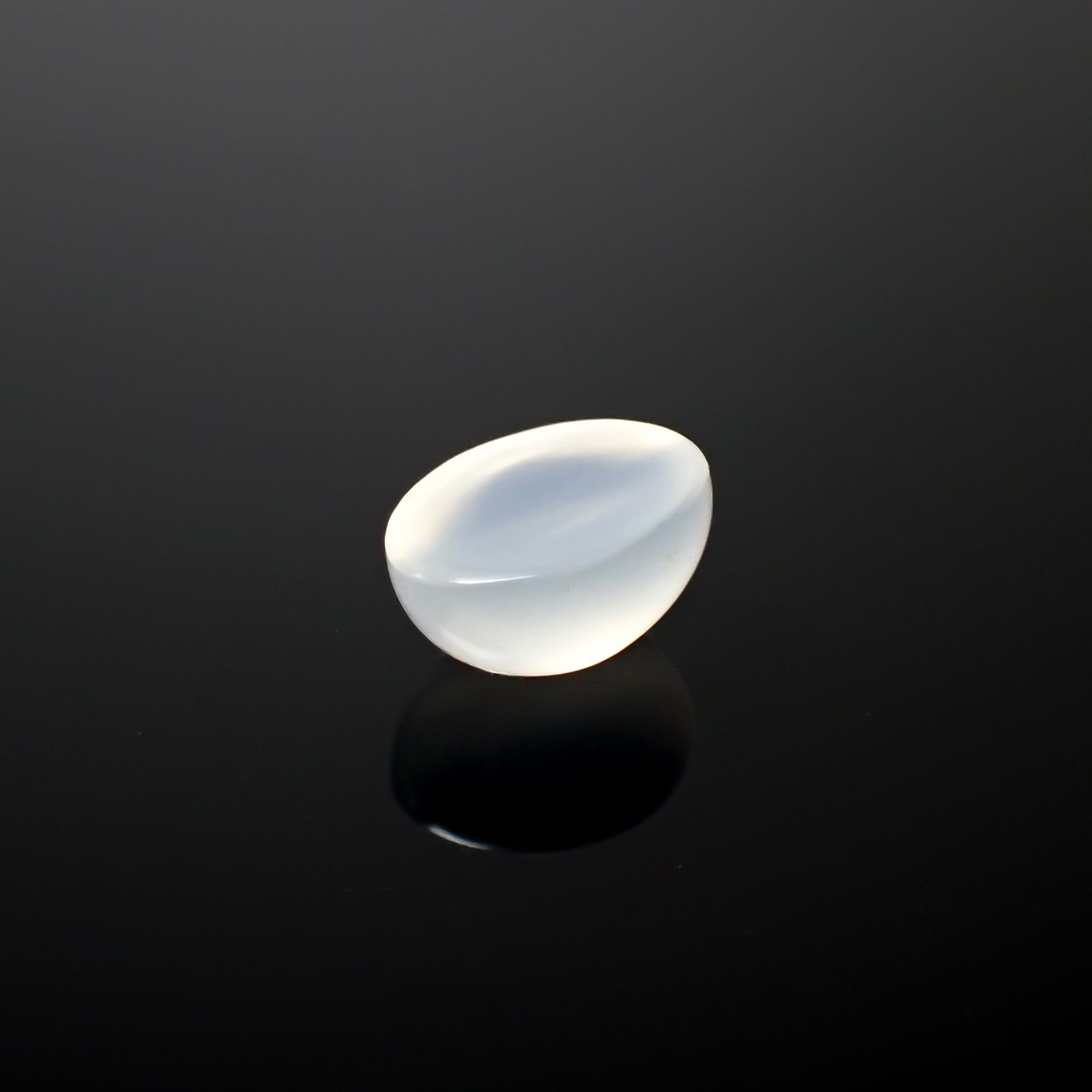 ムーンストーンキャッツアイ インド産 1.60ct[240527751]8x6.1mm前後