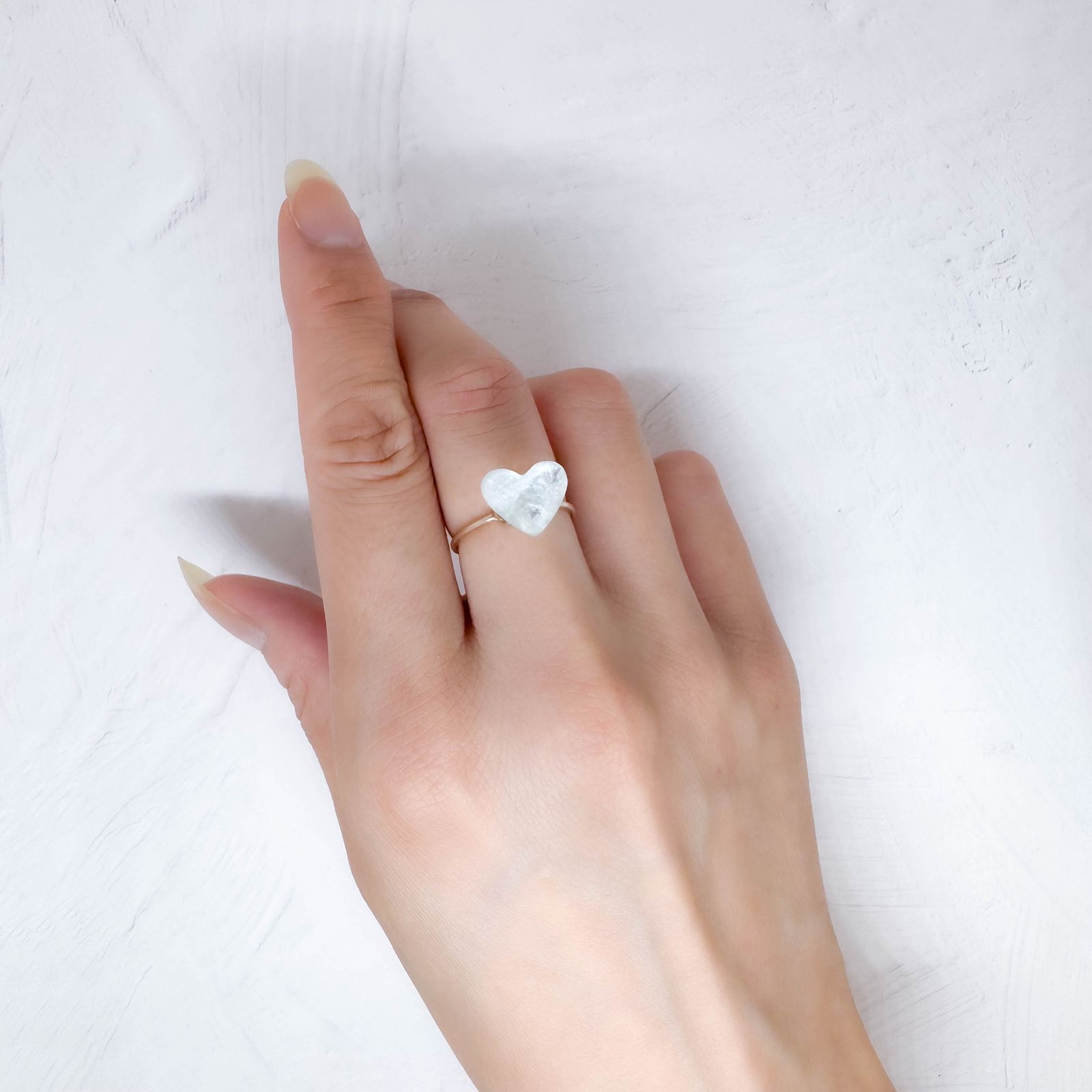 イリデッセンスアクアマリン ブラジル産 2.67ct [250730841]9.3x11.3mm前後