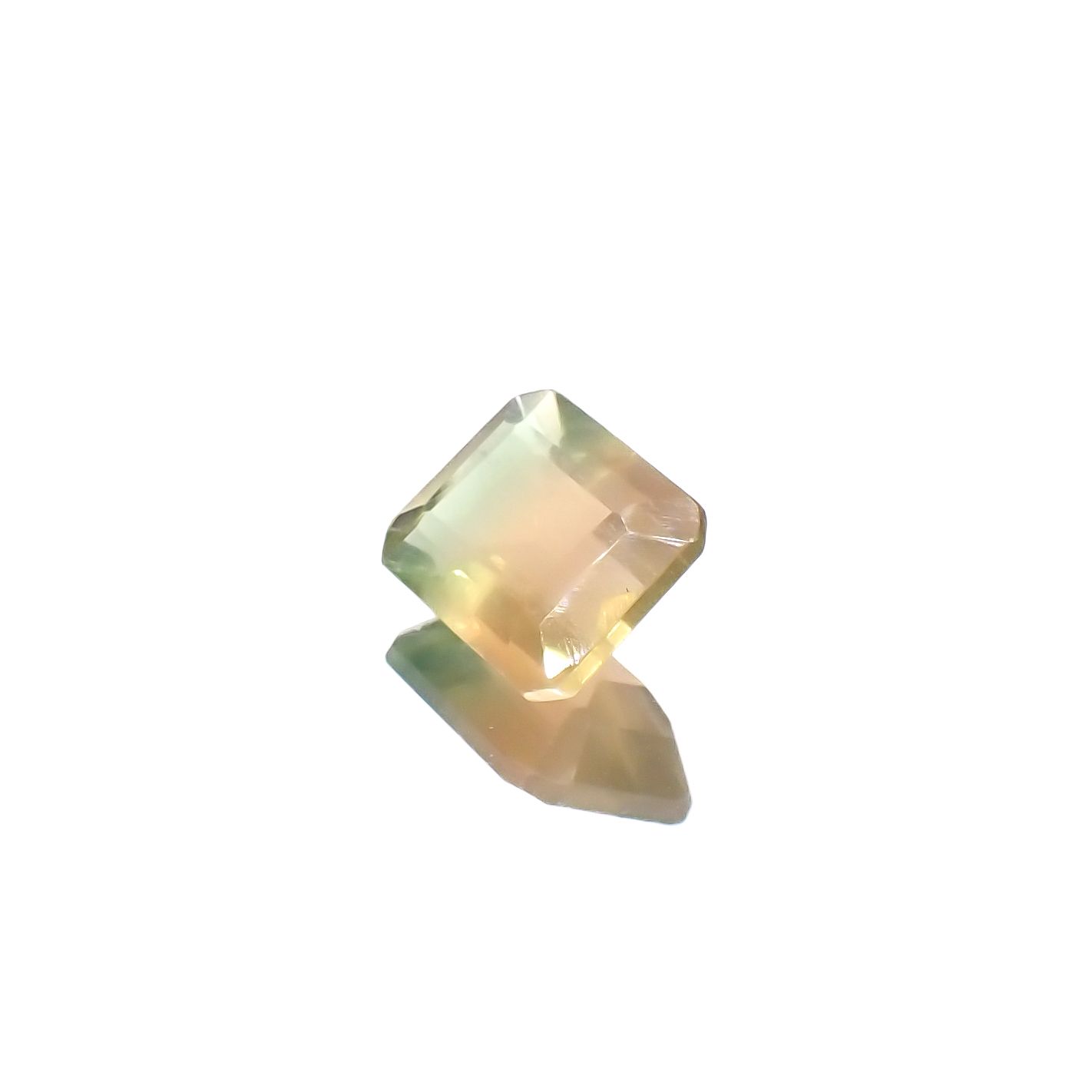 パーティカラーフローライト フルオレッセンス ブラジル産 3.44ct[240326908]9.7x7.8mm前後