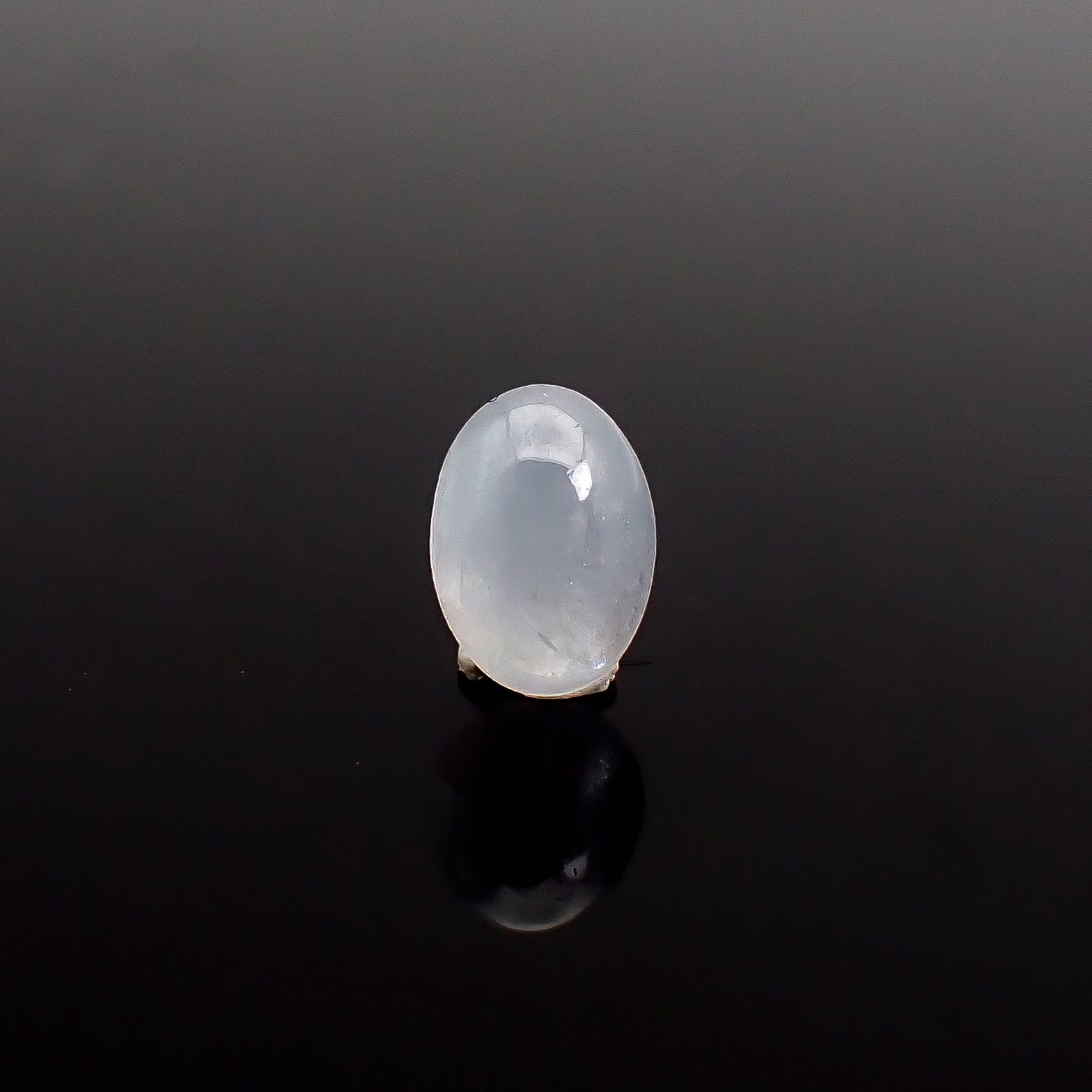 ジルコンキャッツアイ ビルマ産 0.60ct / 5.6x4mm前後 [260832882]