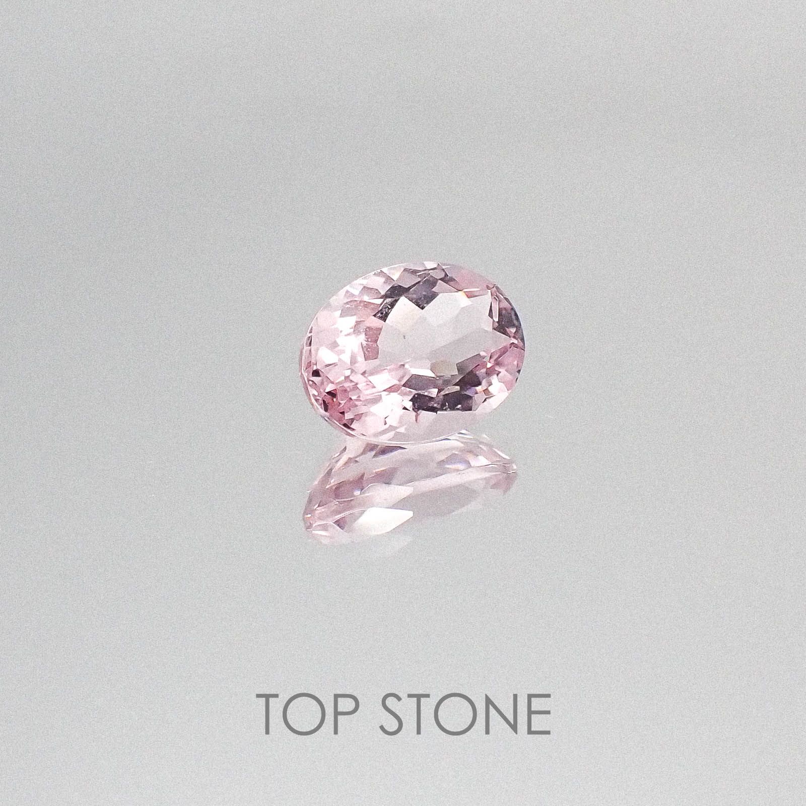 モルガナイト ブラジル産 ルース 1.23ct[20084367]8.1×6.1mm前後
