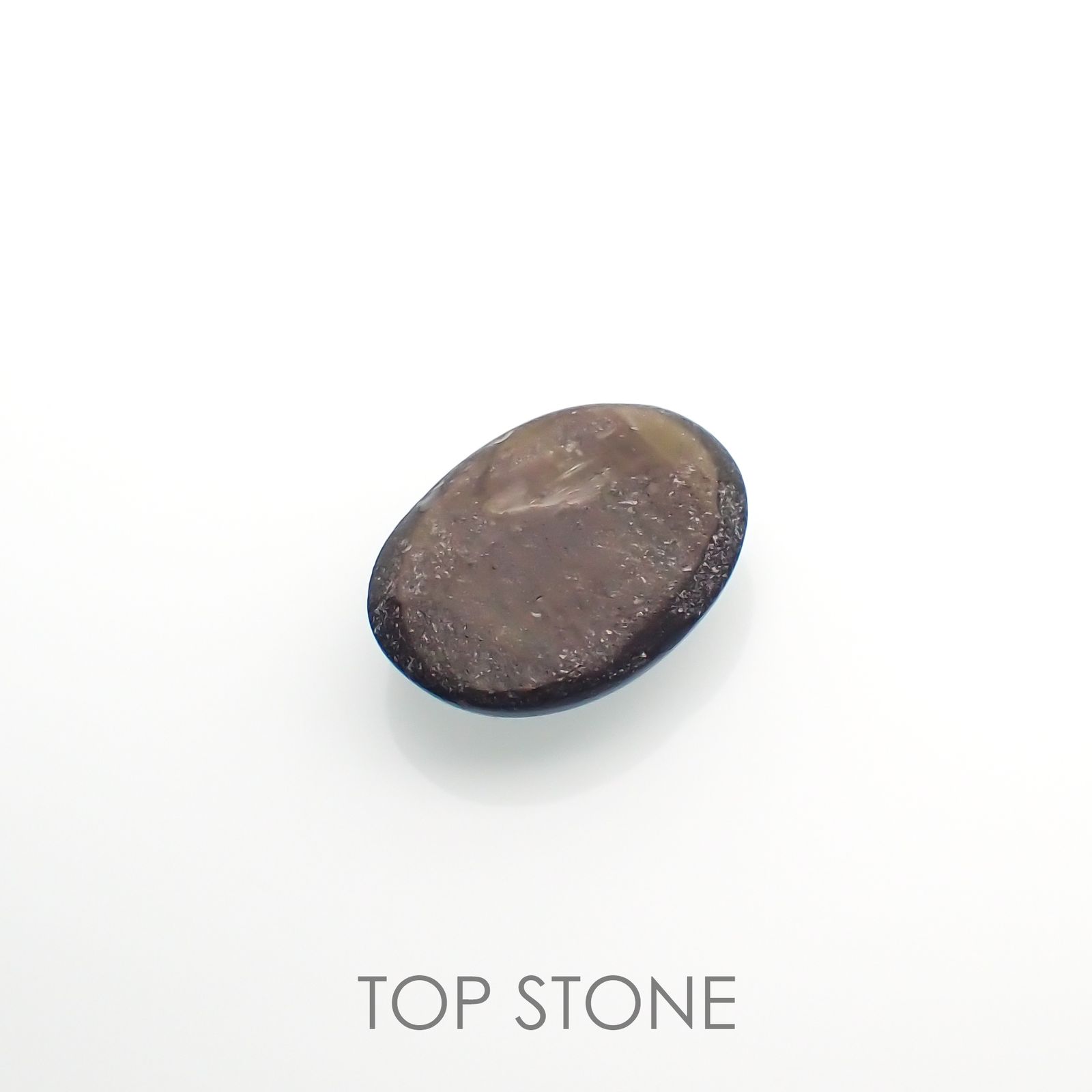 ブラックスターサファイア(宝石名ブラック・スターサファイア) タイ産 3.93ct 識別済[210812912]11.9×8.9mm前後