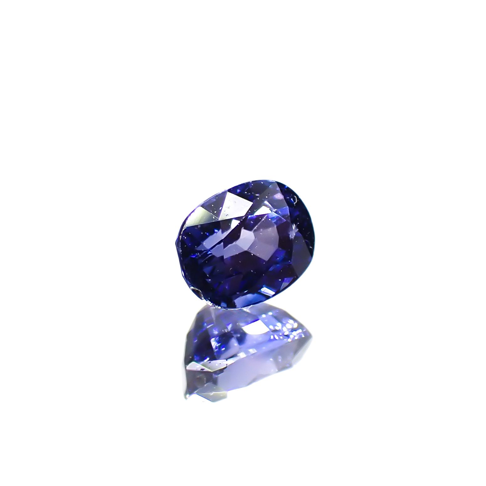 サファイア タンザニア産 0.28ct [241029192]3.9x3mm前後