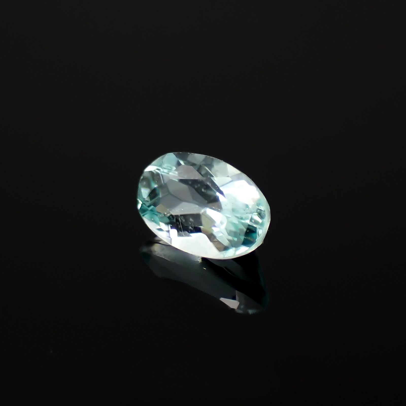 パライバトルマリン モザンビーク産 0.27ct[230220372]5.1x3.1mm前後