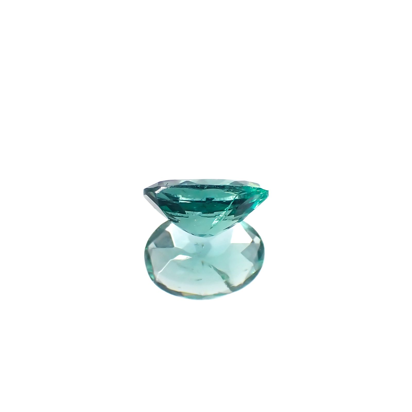 ノーブルモロキサイト マダガスカル産 0.66ct[240326542]6.8x4.8mm前後