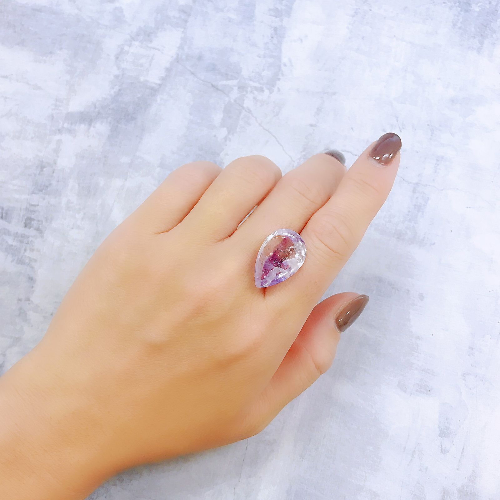 アメジストエレスチャル ブラジル産 15.93ct[220917980]21.3x14.3mm前後