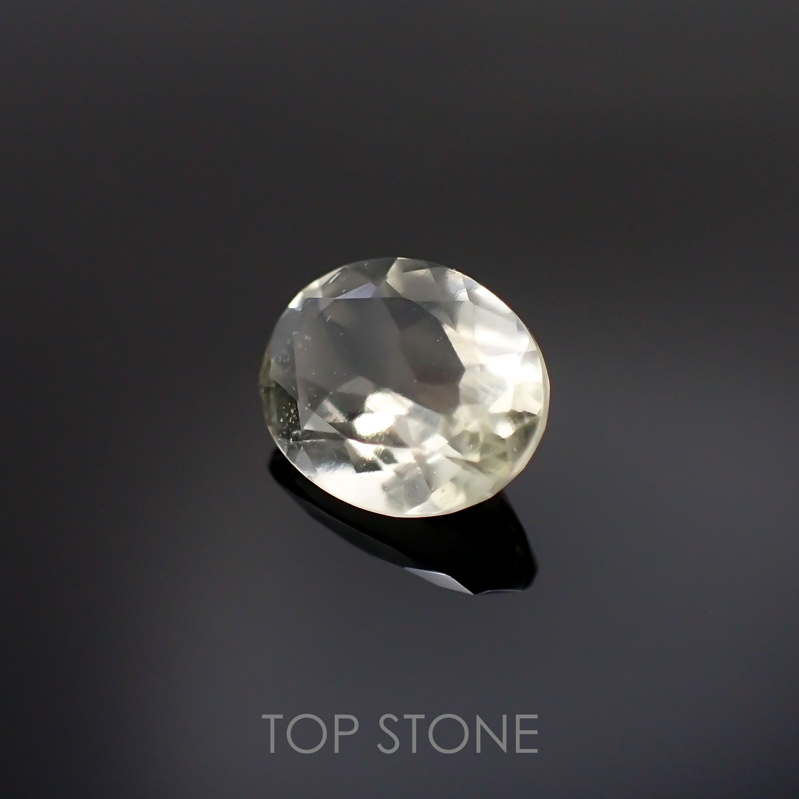 リビアングラス(宝石名インパクトガラス(衝撃溶融ガラス))エジプト・リビア砂漠産 1.69ct 識別済[211213789]10.1x8mm前後