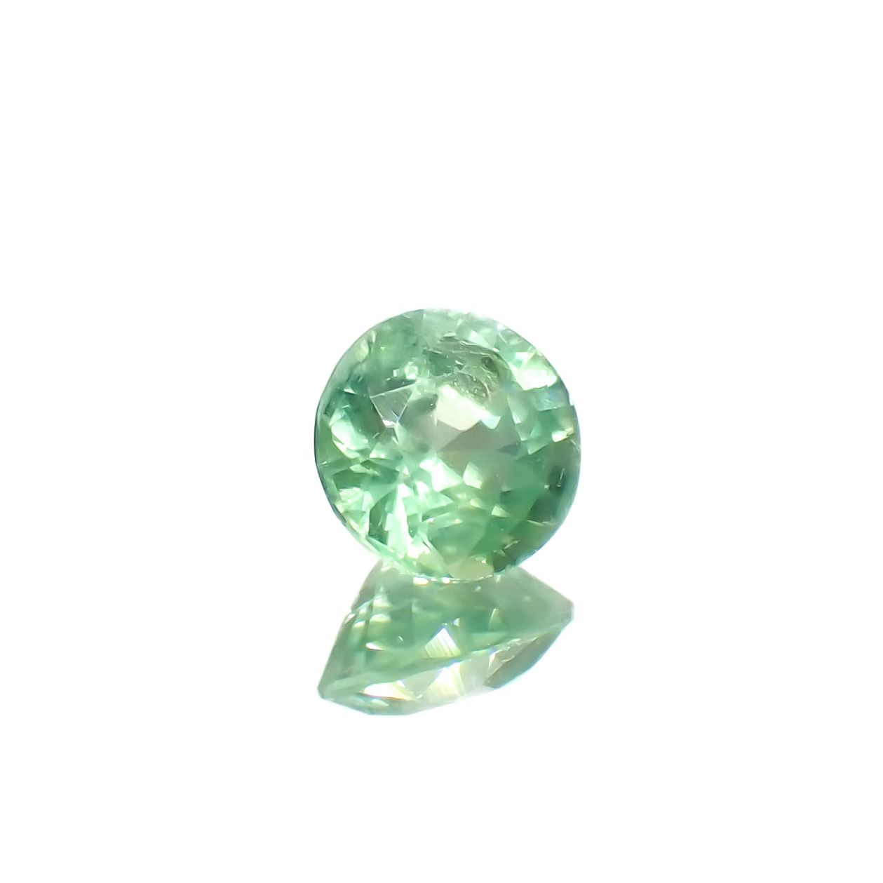 グリーンカイヤナイト タンザニア産 0.62ct[230220577]5.1x5mm前後