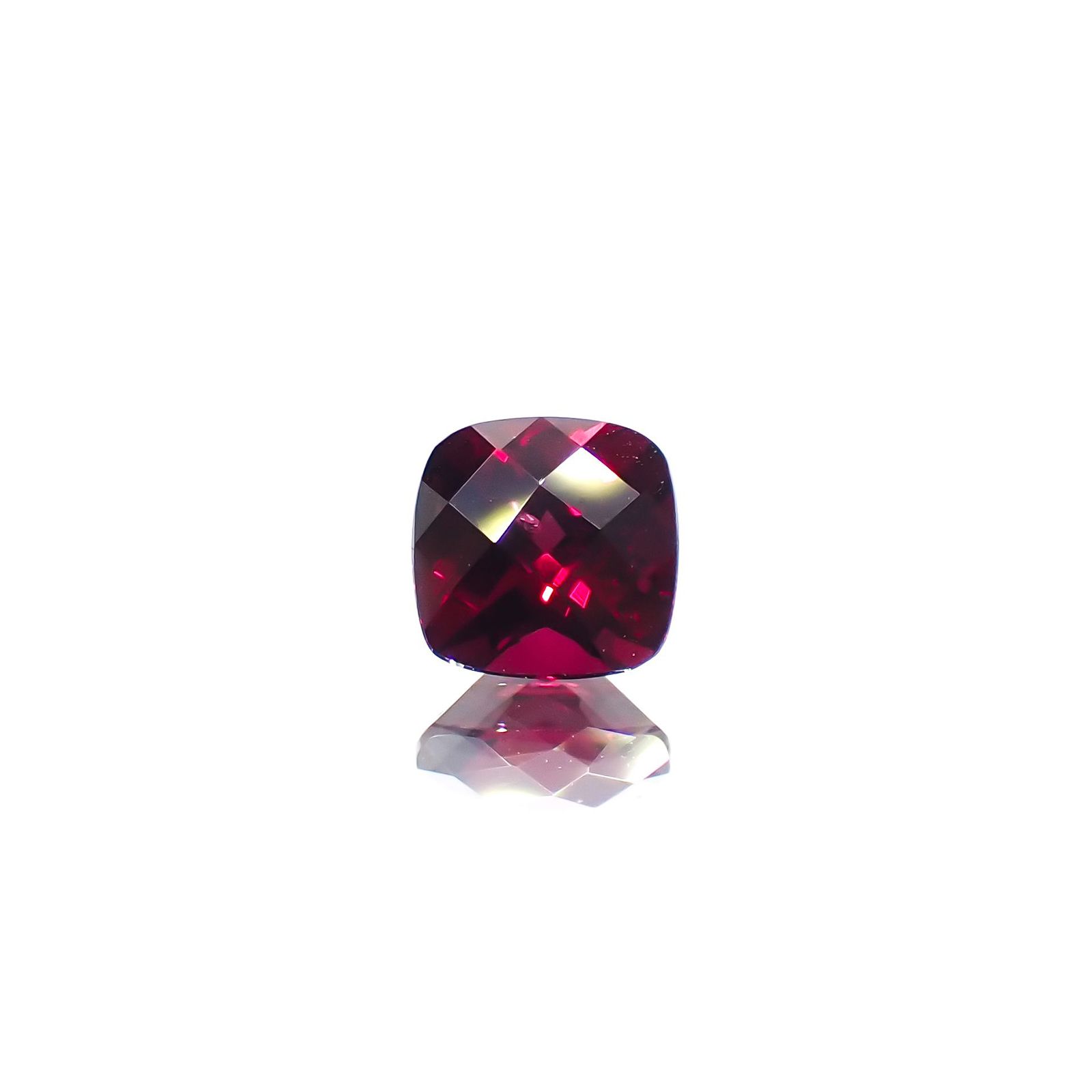 ◇チェッカーカット◇アントヒルガーネット(クロムパイロープガーネット) アメリカ・アリゾナ州産 0.51ct[230722878]4.6x4.6mm前後