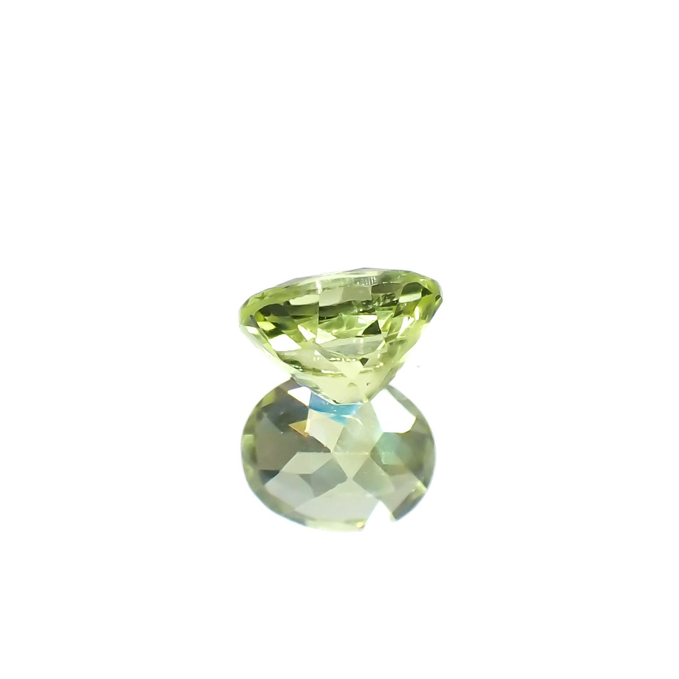 パロットクリソベリル(宝石名クリソベリル)インド産 0.50ct 識別済[231225183]5.2x4.1mm前後