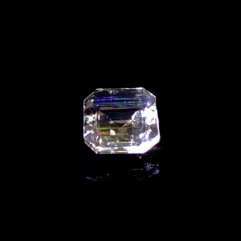 レインボースキャポライト ブラジル産 0.97ct / 6x5.9mm前後 [260820612]