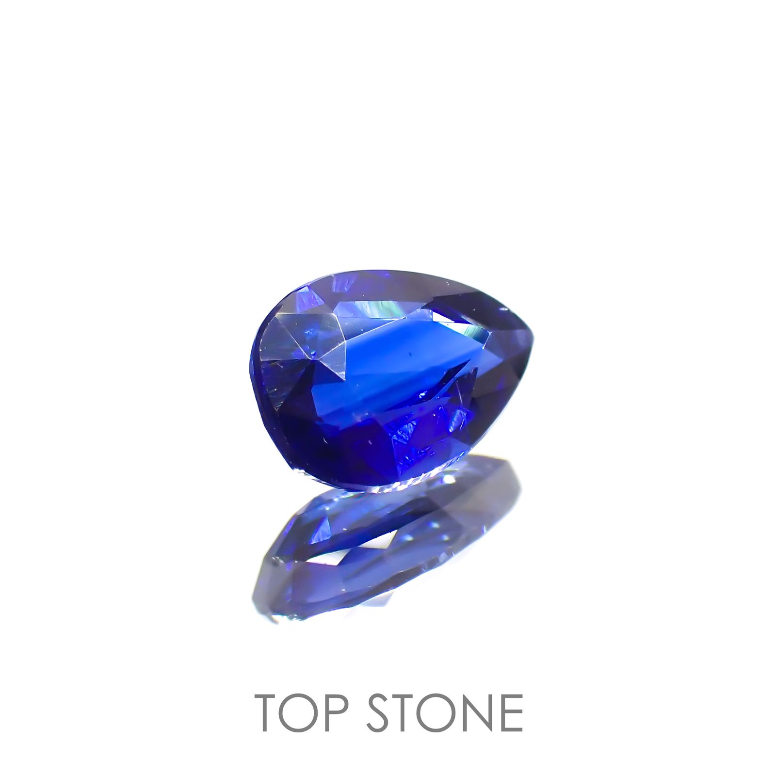 カイヤナイト(宝石名カイヤナイト) ネパール産 0.82ct 識別済[20095269]7.1×5mm前後