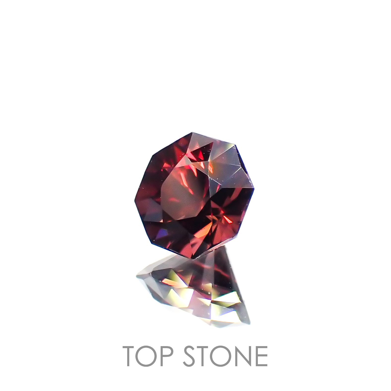 ◇オクタゴンカット◇レッドジルコン(宝石名ジルコン)スリランカ/カンボジア産 0.84ct 識別済[221219497]5x5mm前後