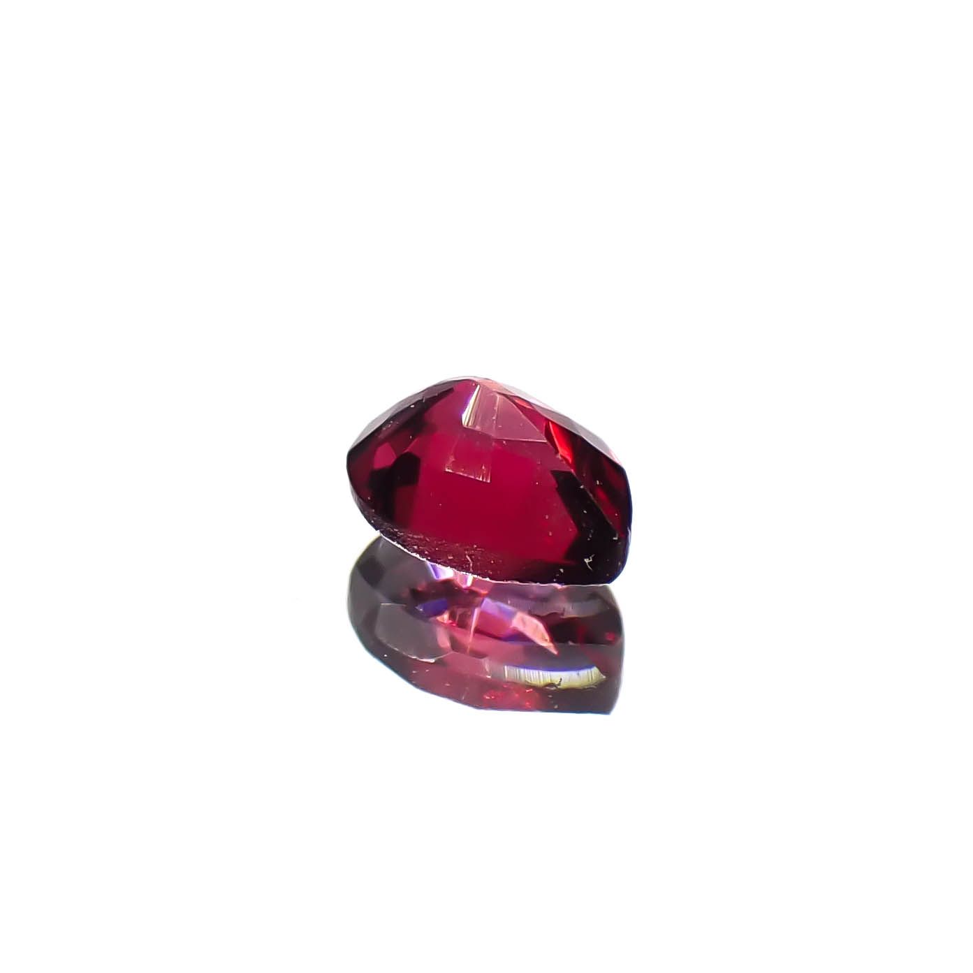 レッドスピネル ビルマ産 0.15ct[240728582]3.8x2.9mm前後